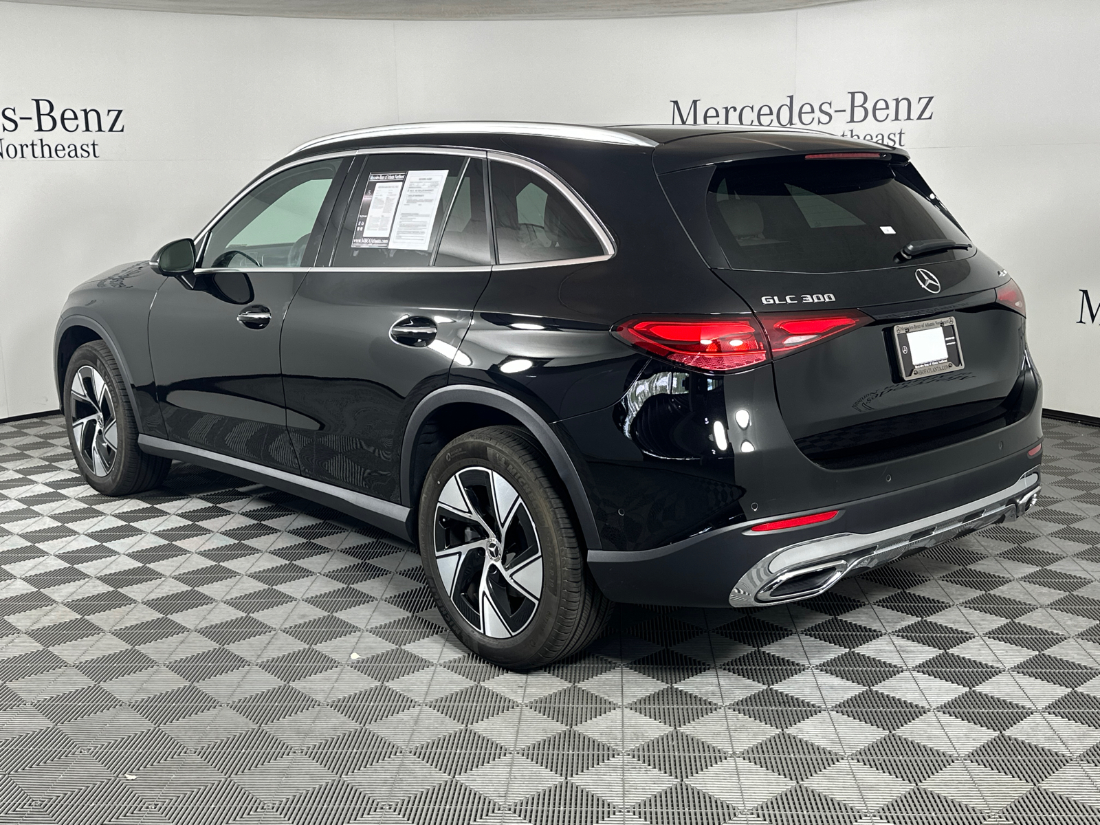 2024 Mercedes-Benz GLC GLC 300 5