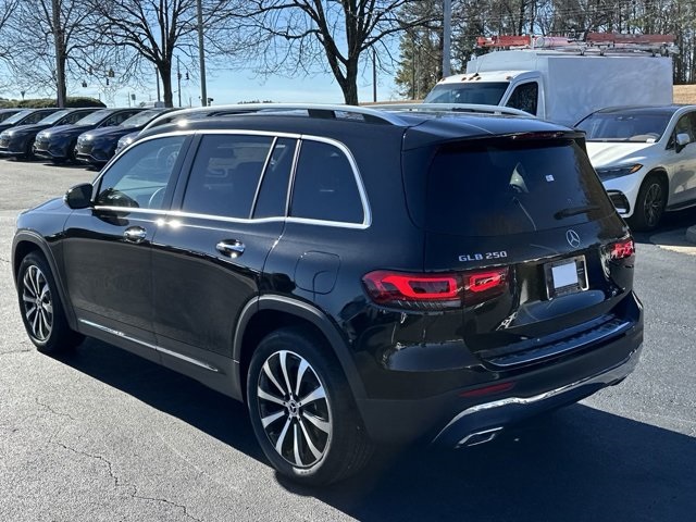 2023 Mercedes-Benz GLB GLB 250 8