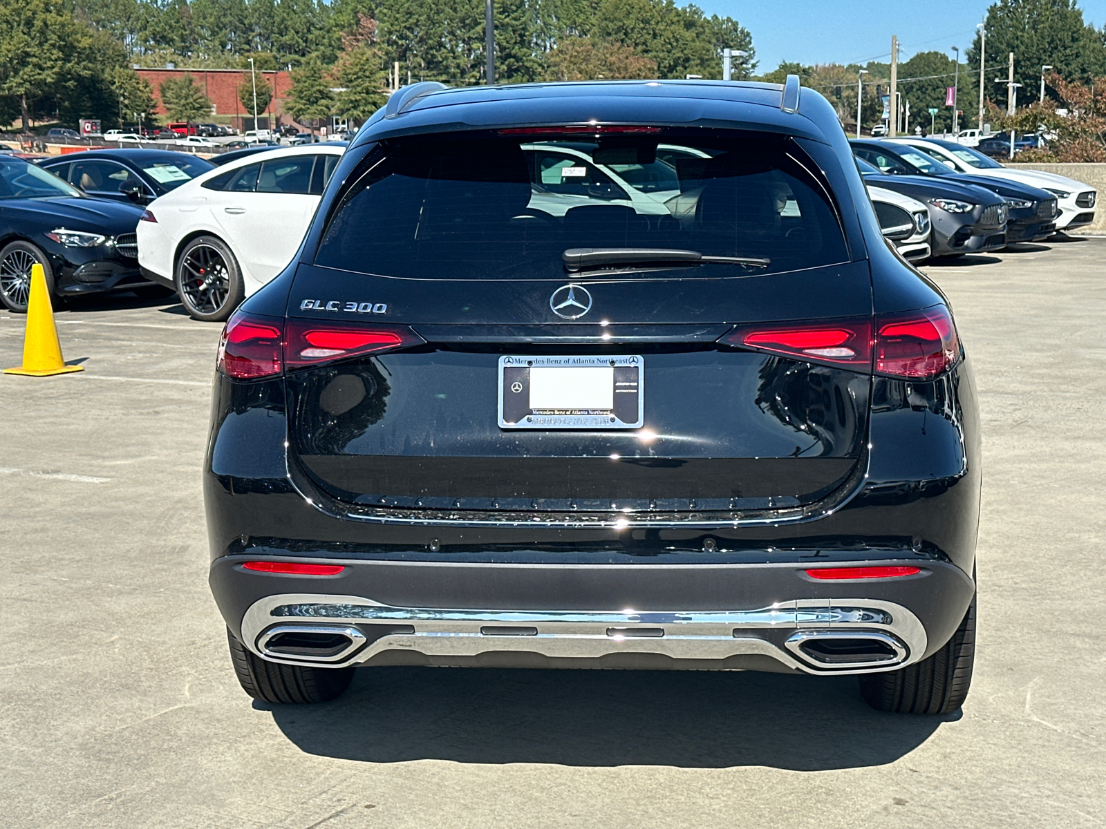 2025 Mercedes-Benz GLC GLC 300 7