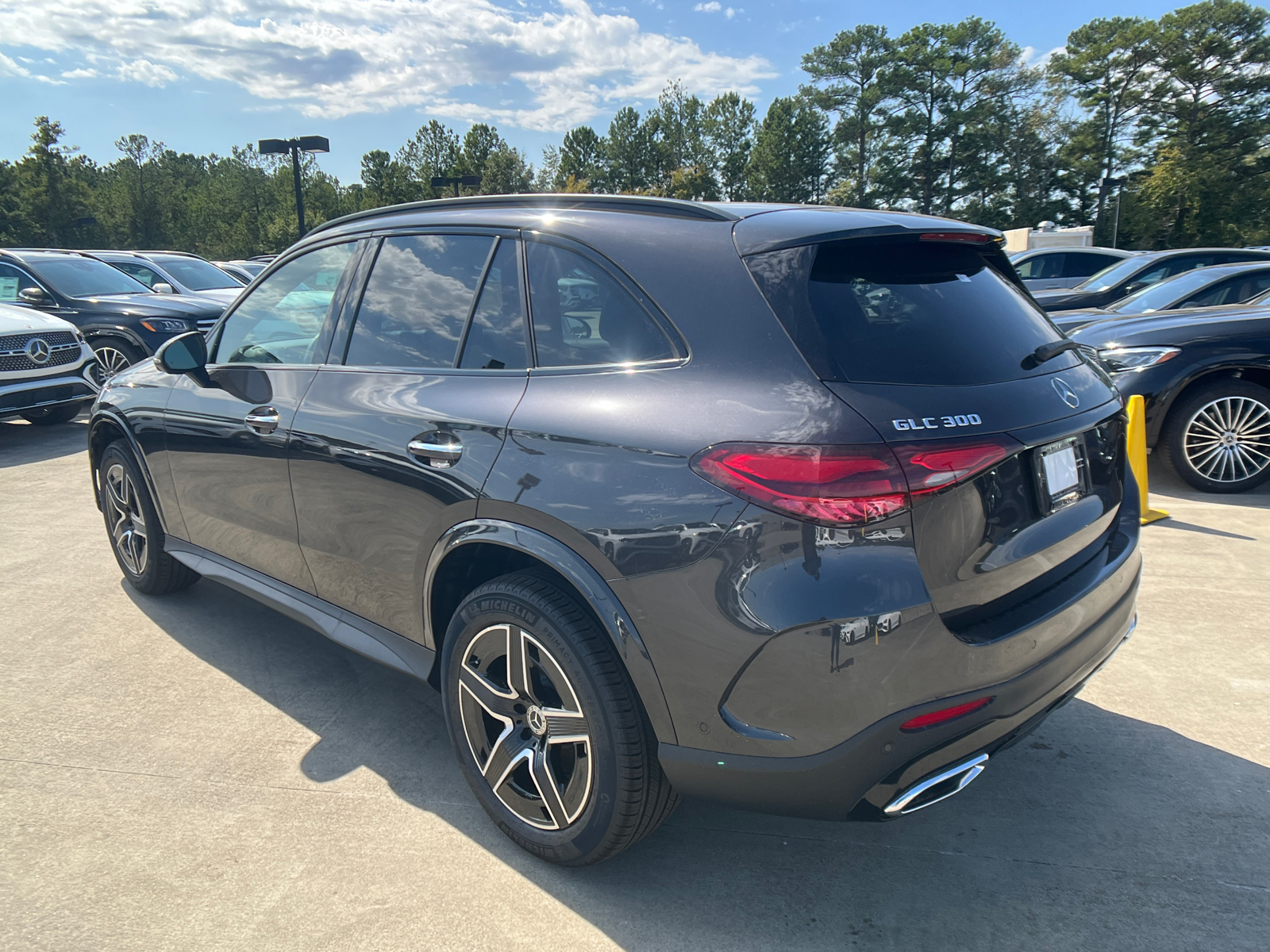 2025 Mercedes-Benz GLC GLC 300 6