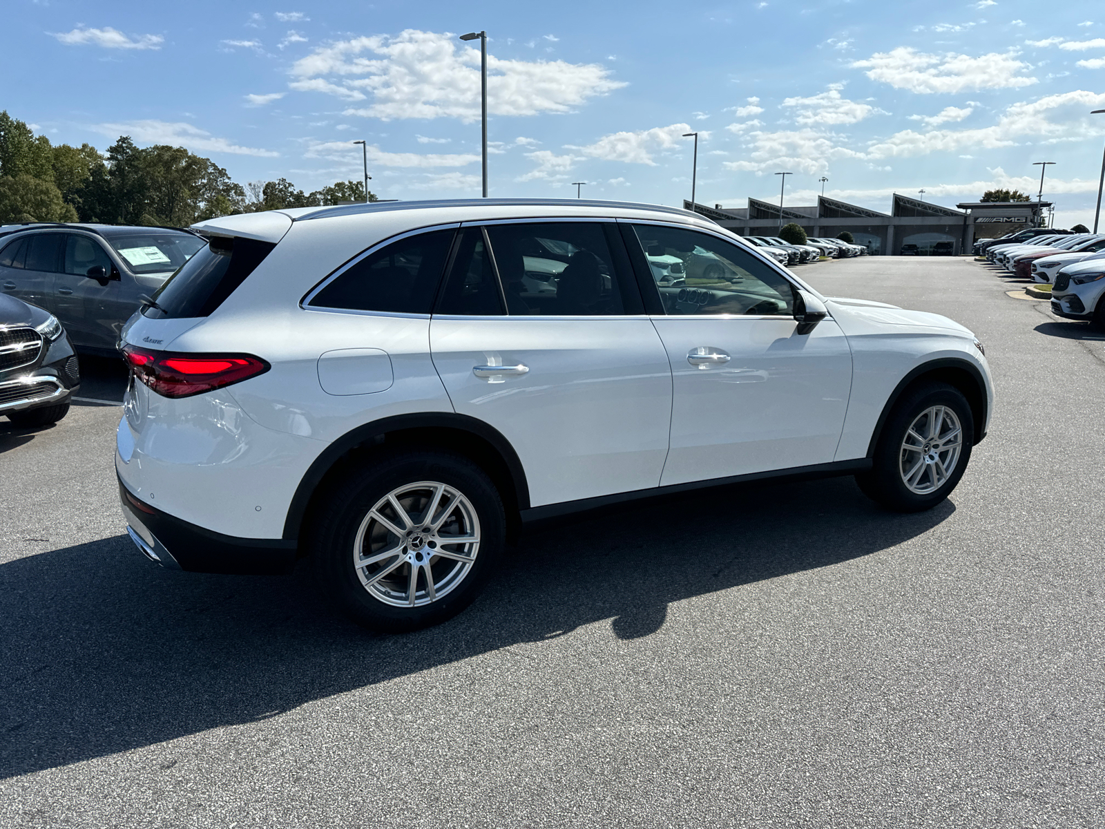 2025 Mercedes-Benz GLC GLC 300 9