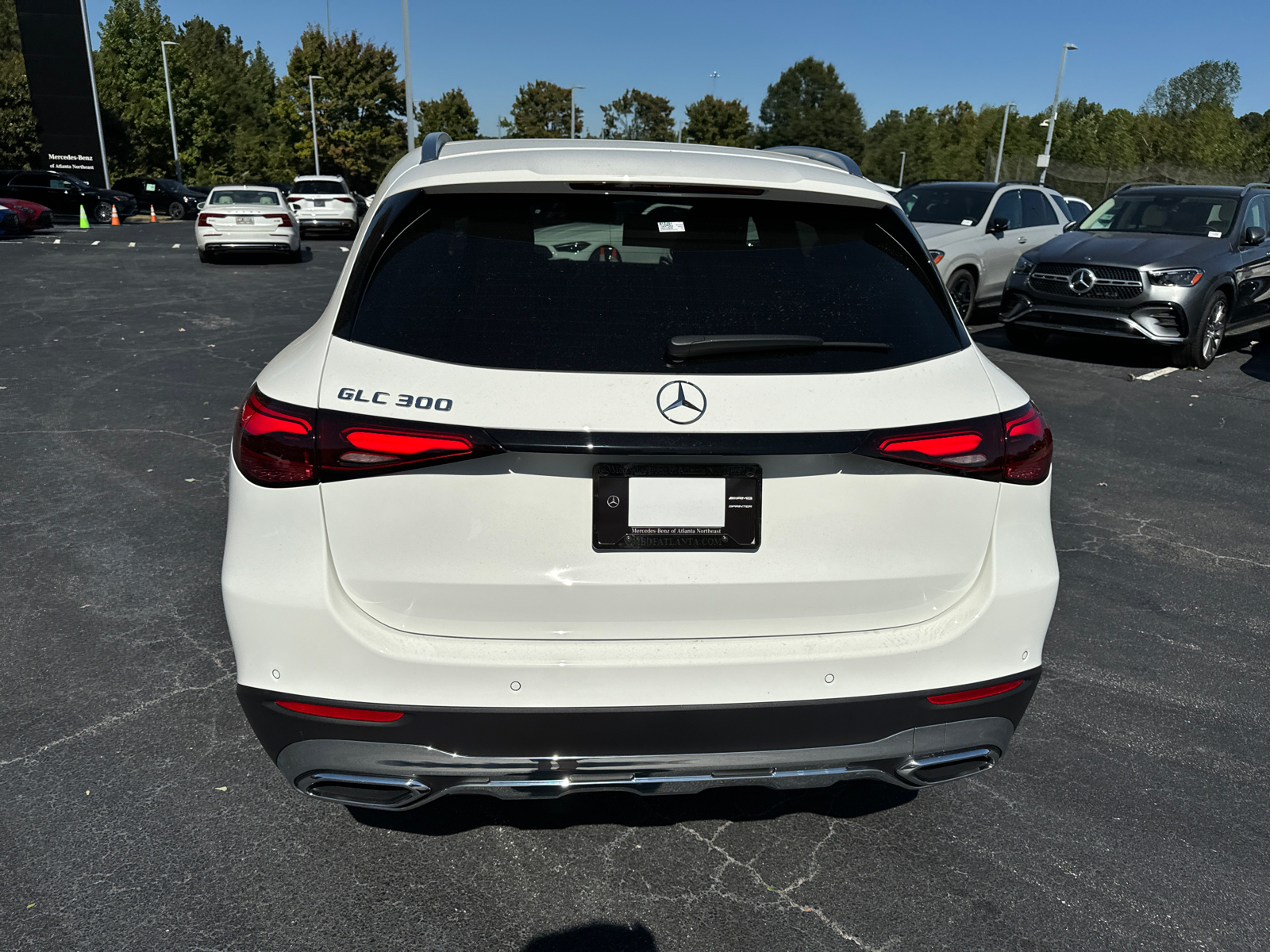 2025 Mercedes-Benz GLC GLC 300 7