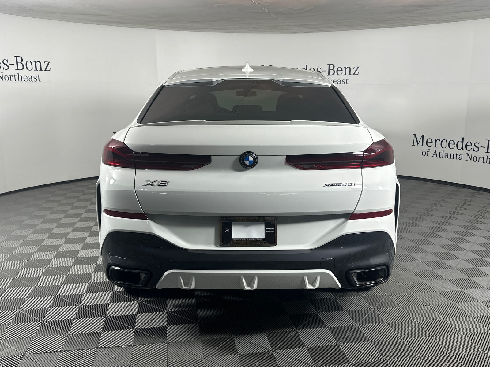 2023 BMW X6 xDrive40i 40