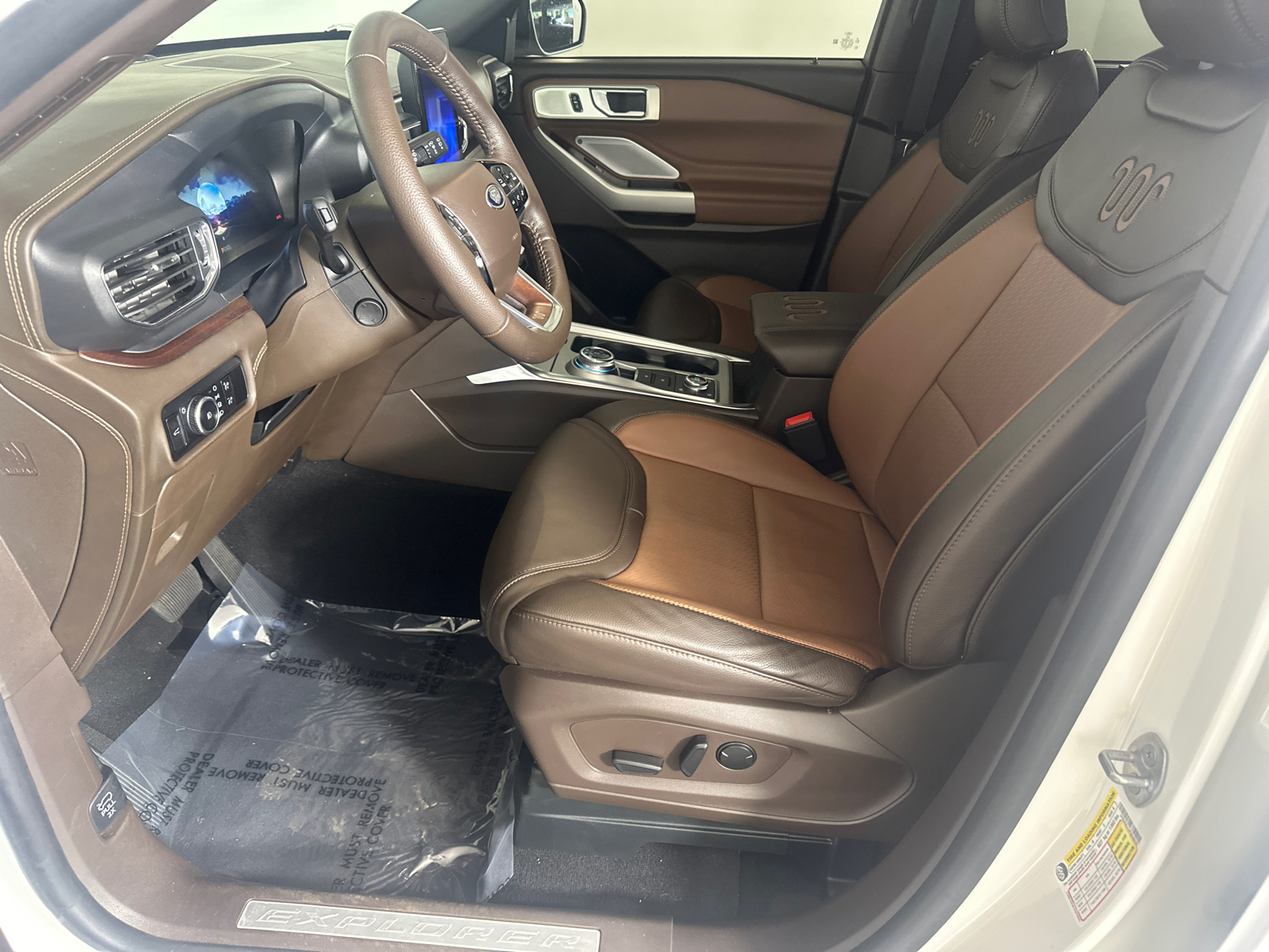 2023 Ford Explorer King Ranch 9