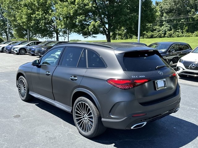 2024 Mercedes-Benz GLC GLC 300 8