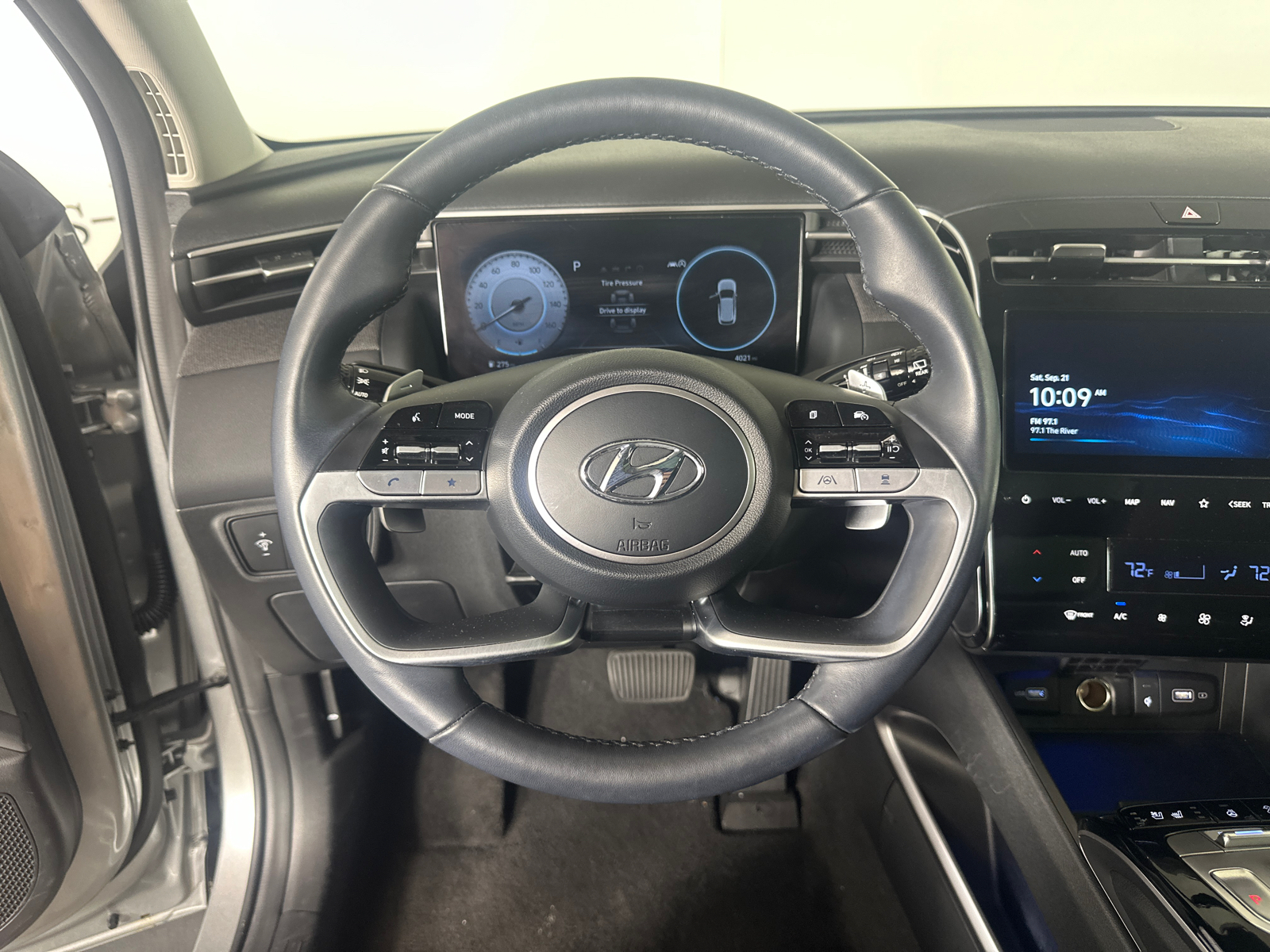 2023 Hyundai Tucson Limited 25