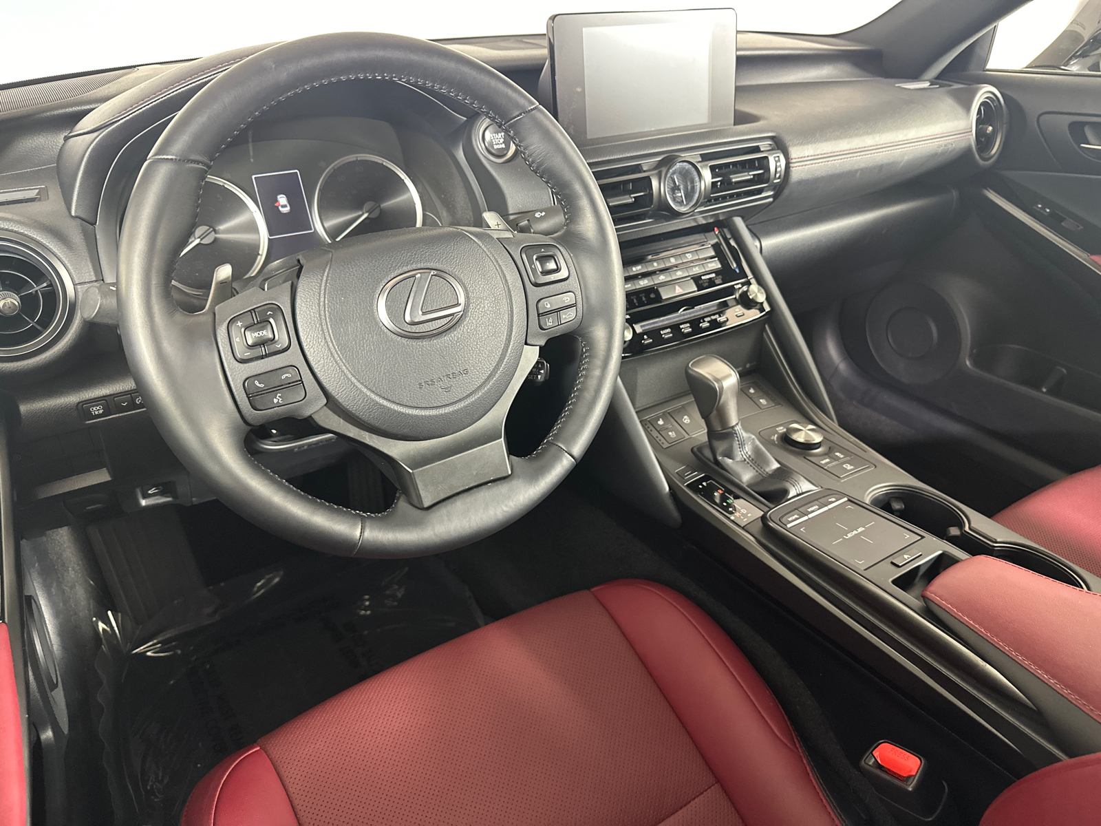 2023 Lexus IS 300 22