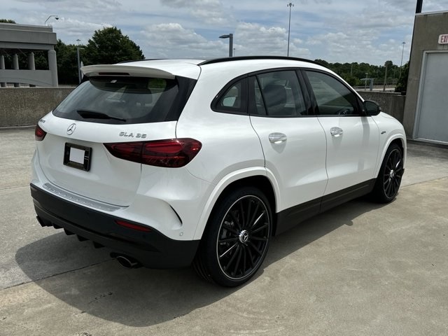 2025 Mercedes-Benz GLA GLA 35 AMG 12