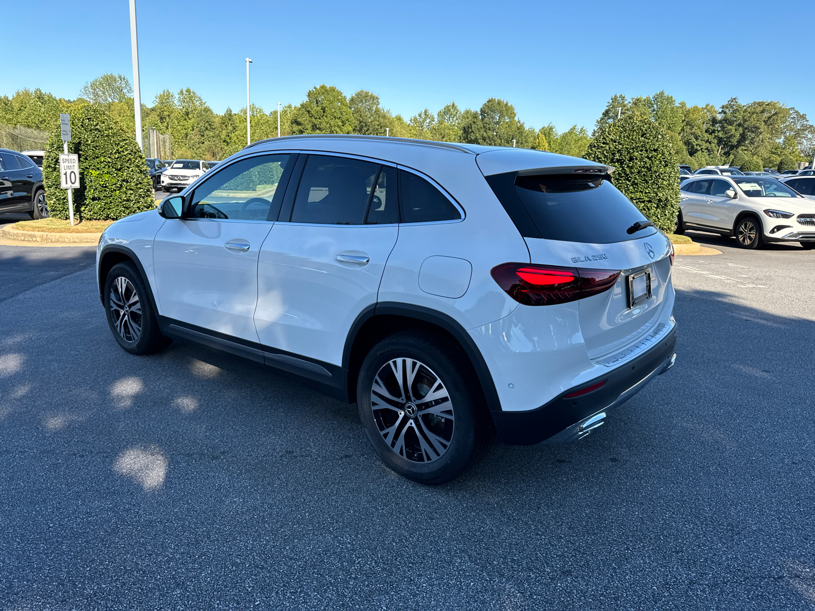 2025 Mercedes-Benz GLA GLA 250 8