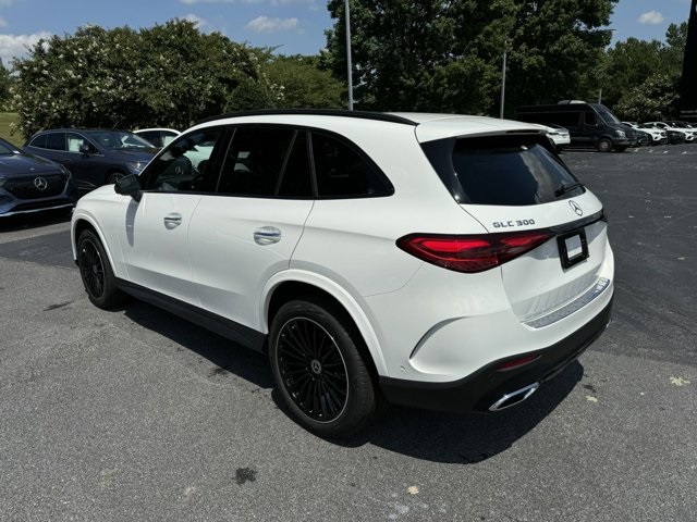 2024 Mercedes-Benz GLC GLC 300 8