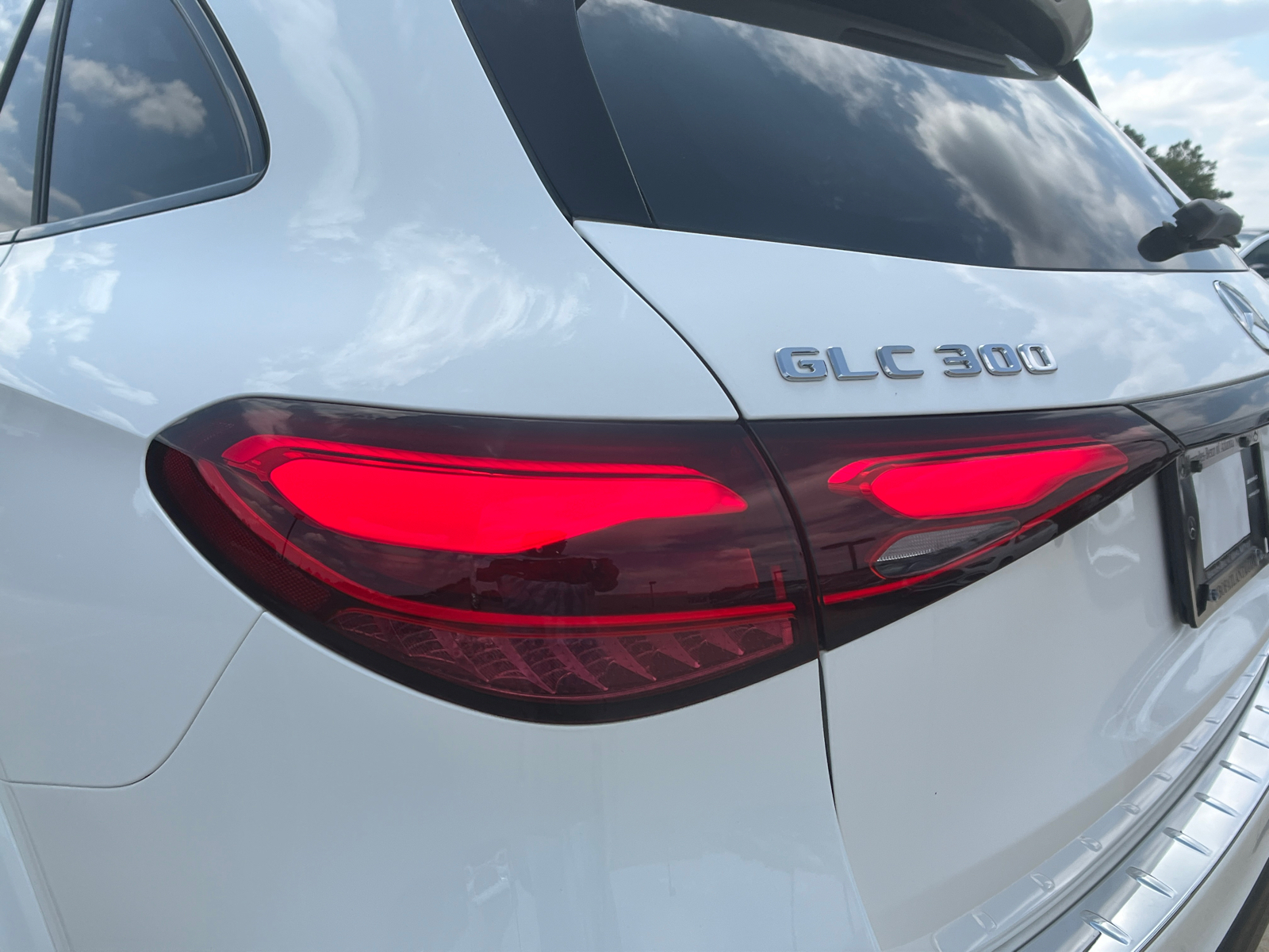 2024 Mercedes-Benz GLC GLC 300 9