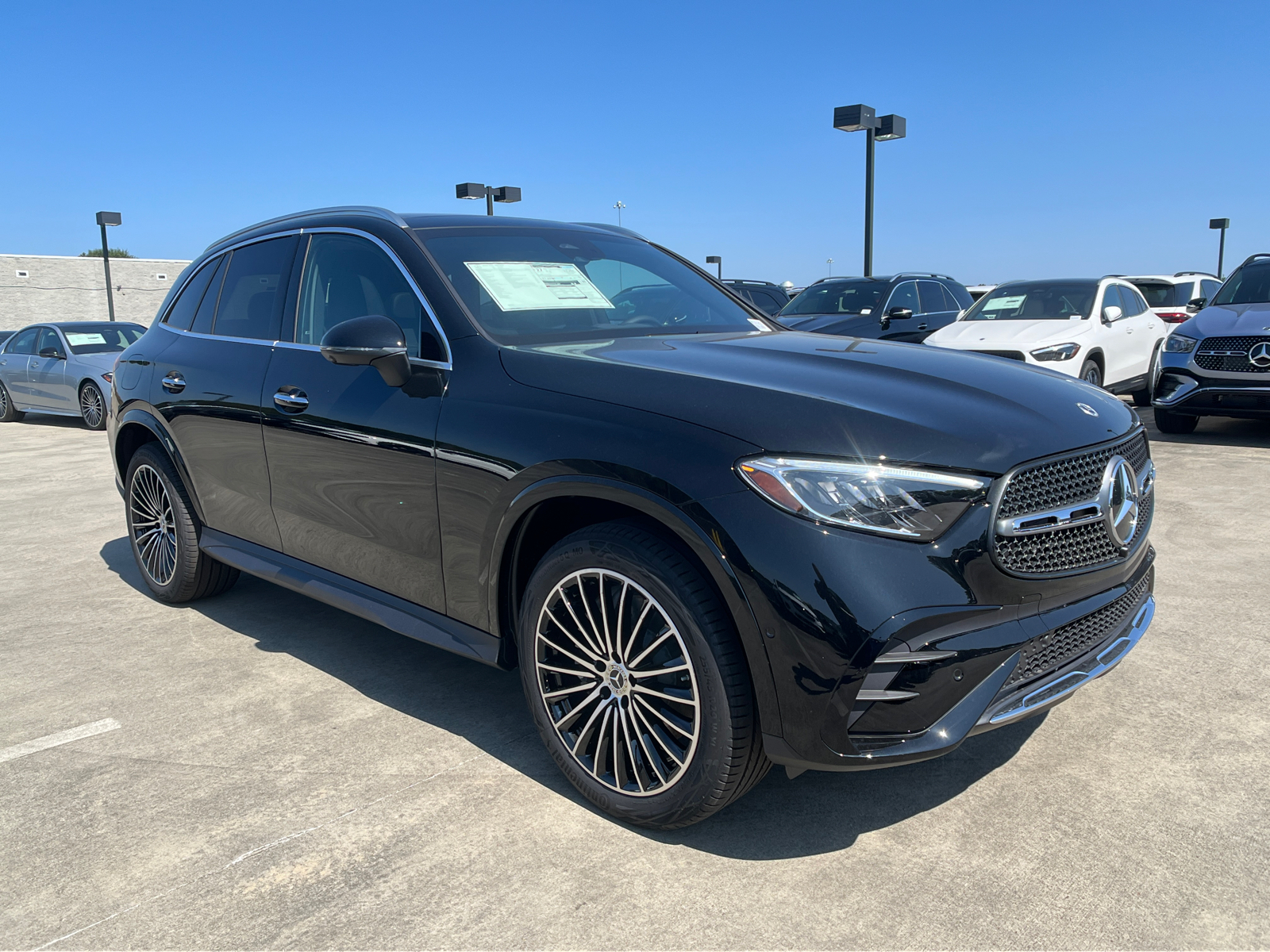 2024 Mercedes-Benz GLC GLC 300 2