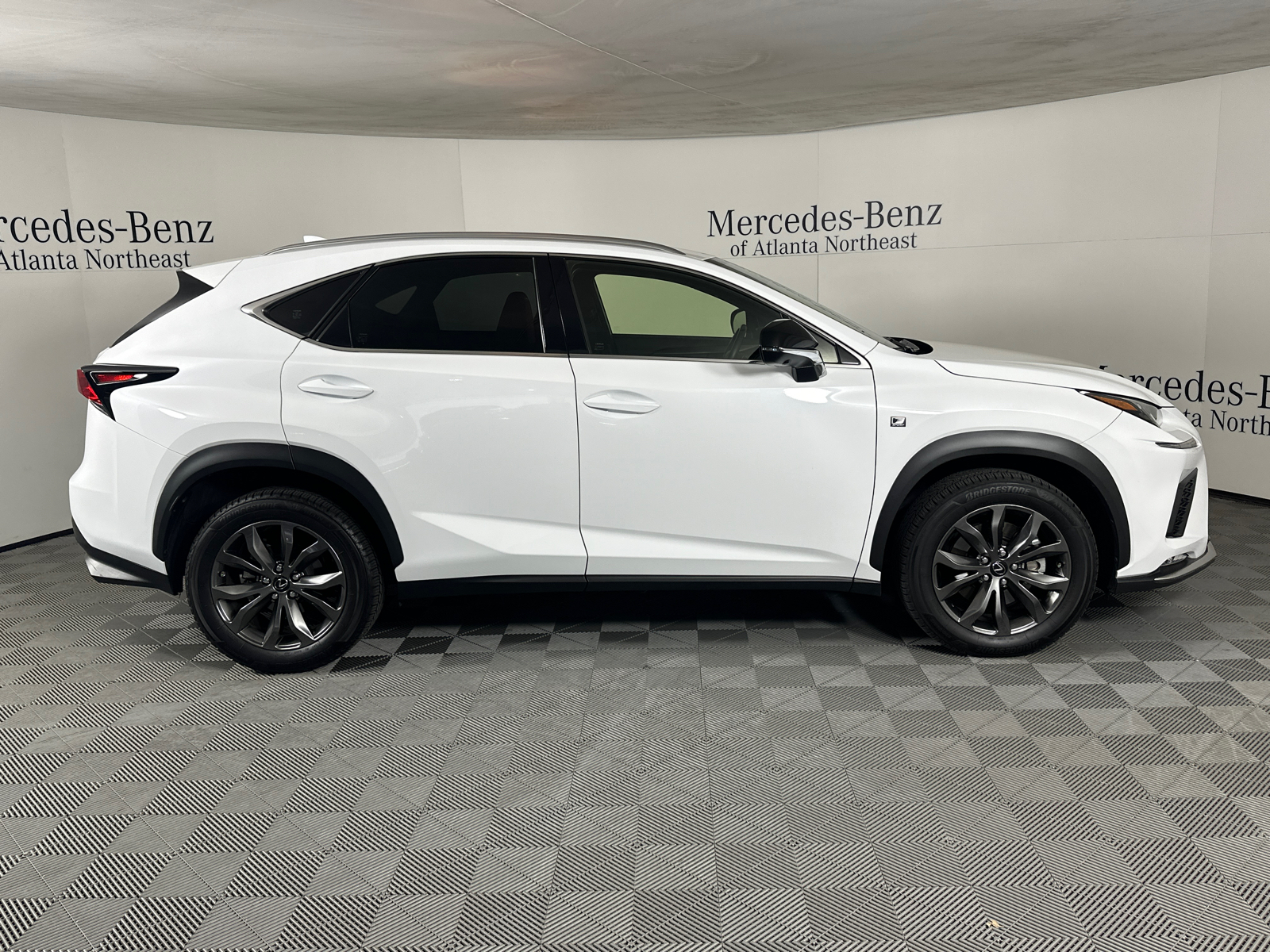 2021 Lexus NX 300 F Sport 8