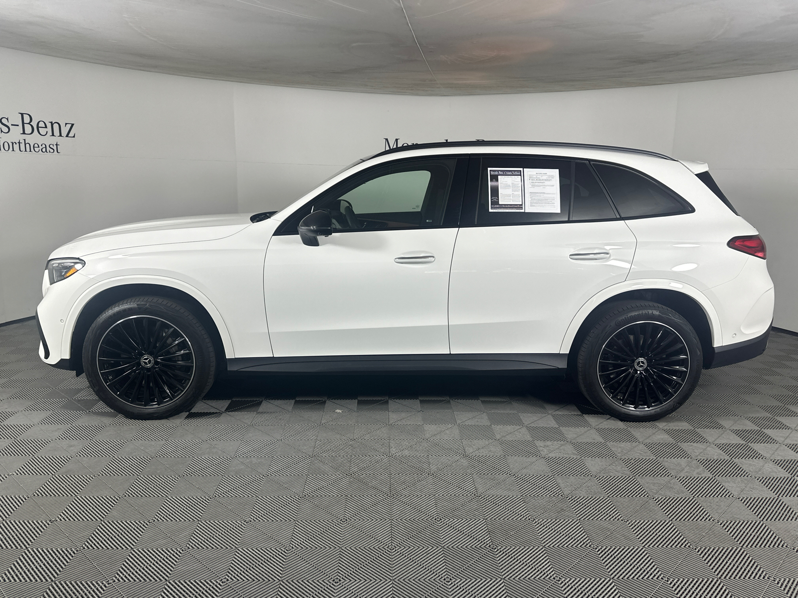 2024 Mercedes-Benz GLC GLC 300 4