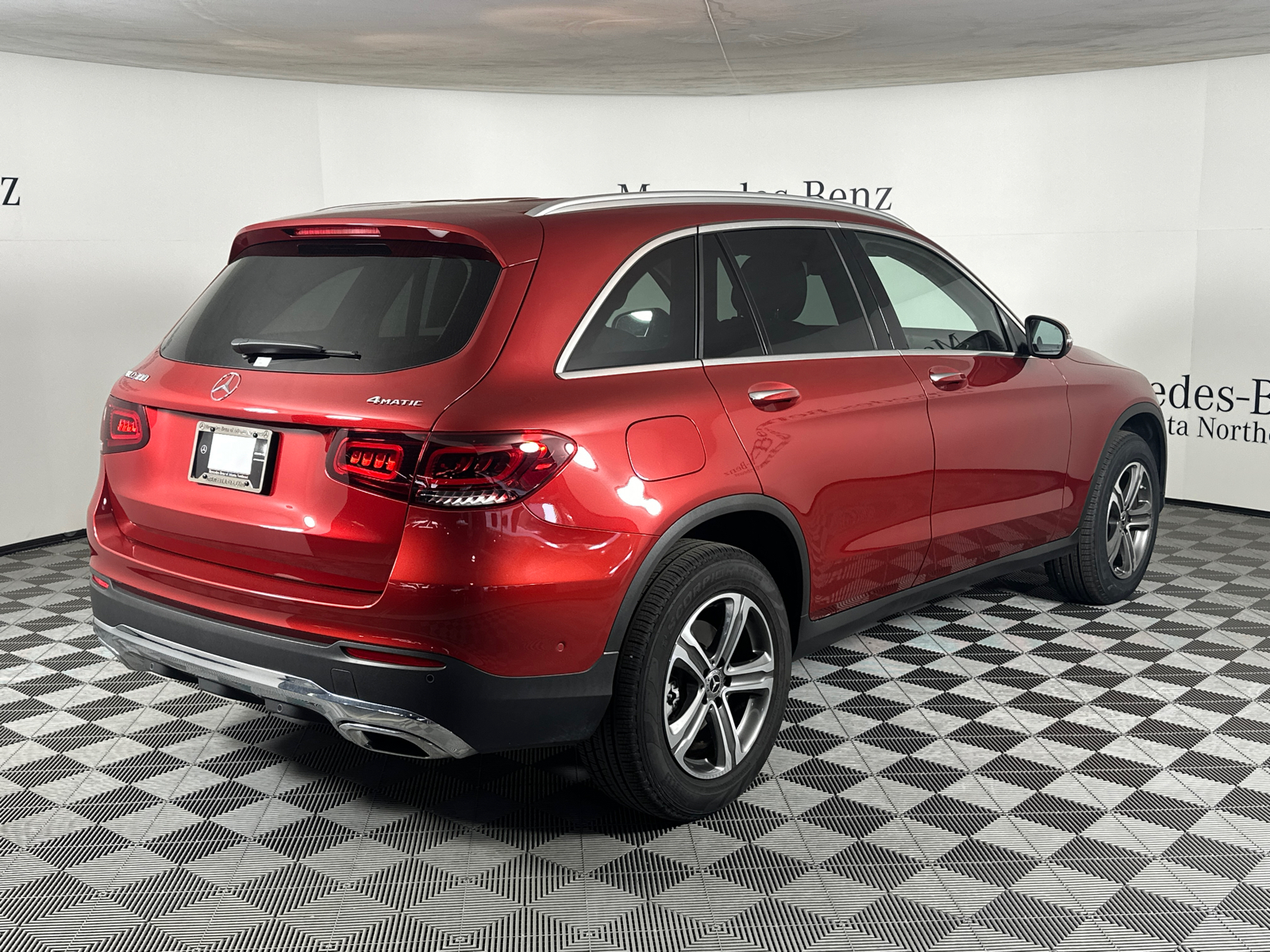 2021 Mercedes-Benz GLC GLC 300 7