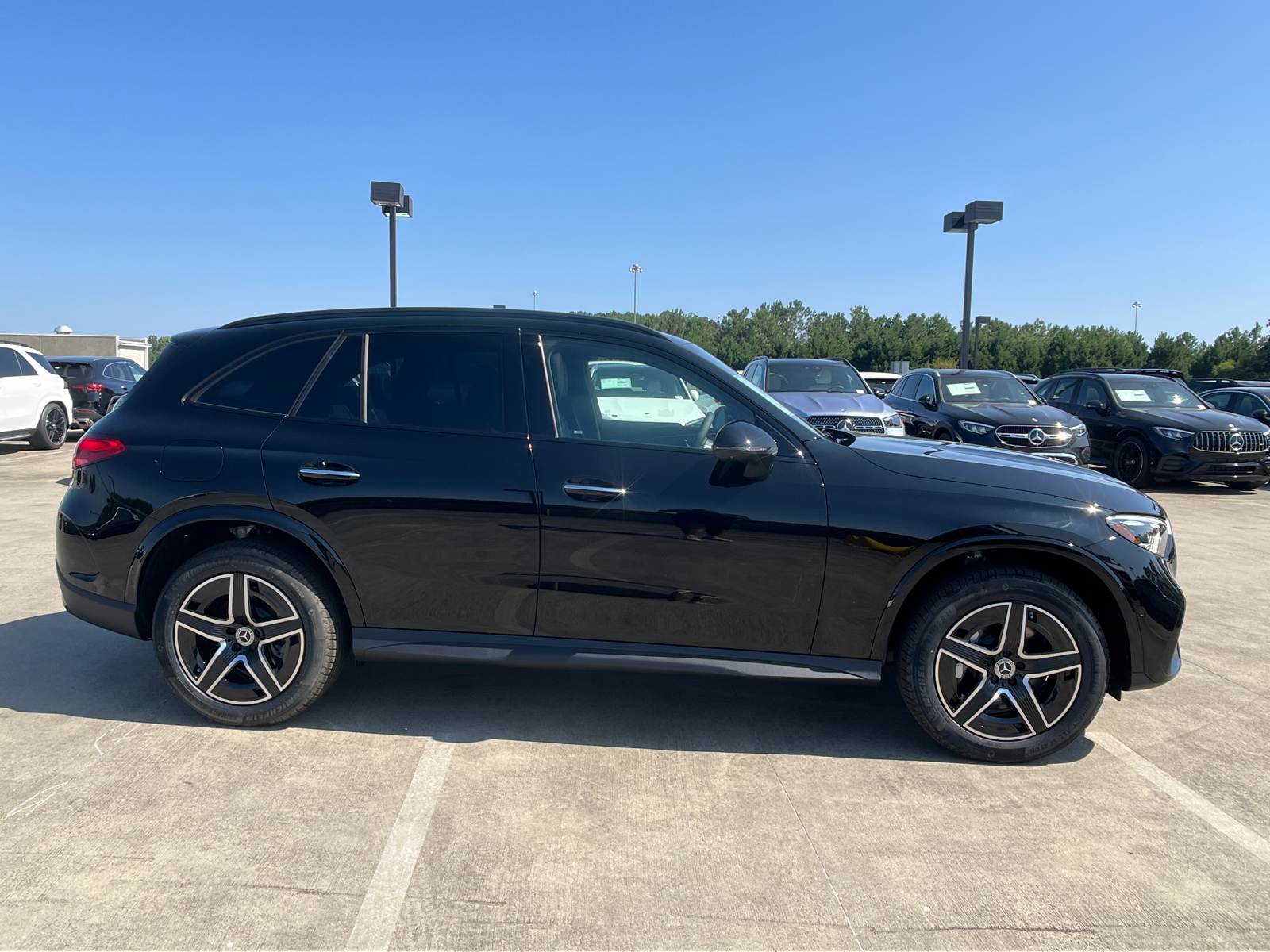 2024 Mercedes-Benz GLC GLC 300 13