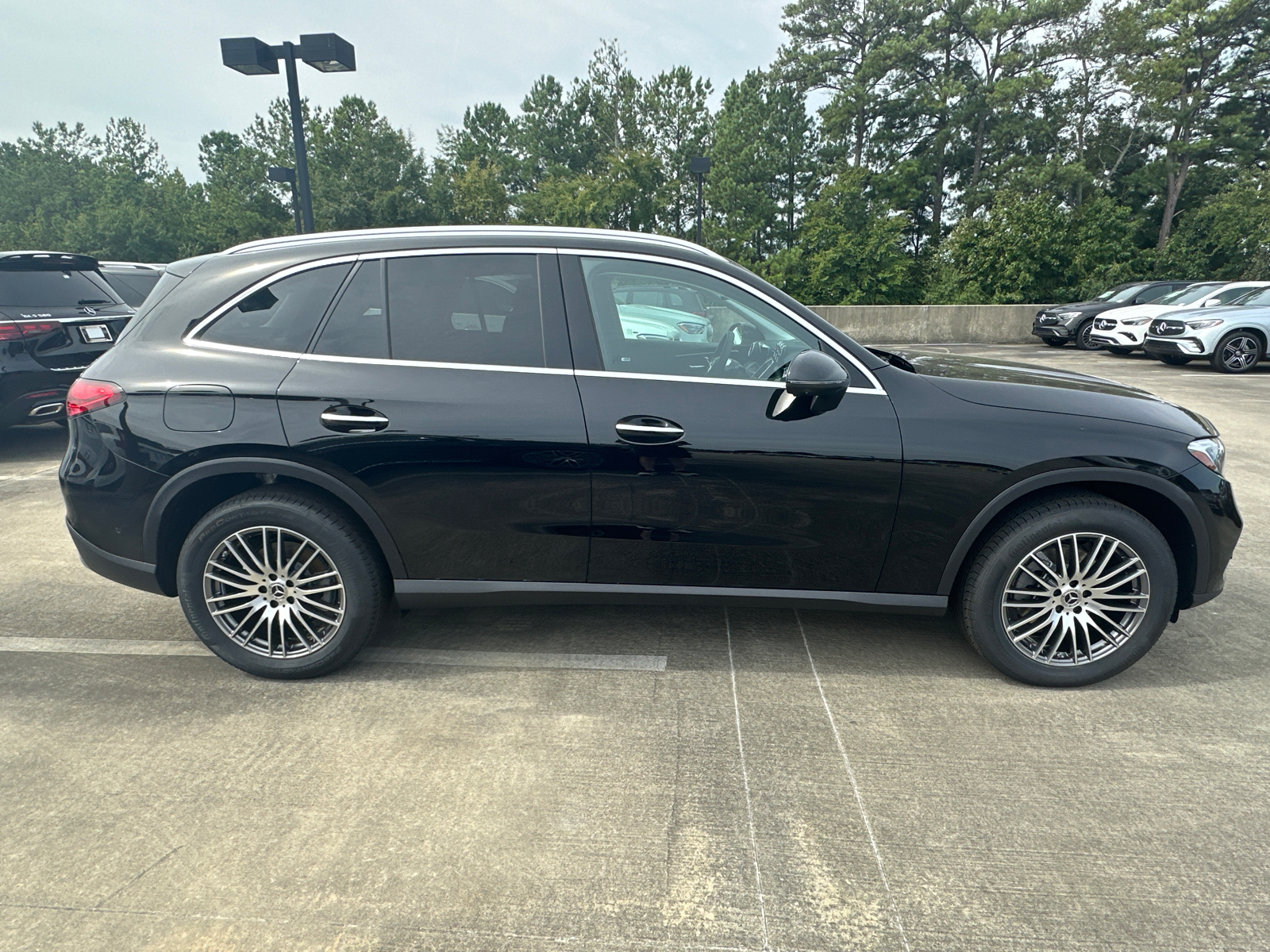 2024 Mercedes-Benz GLC GLC 300 9