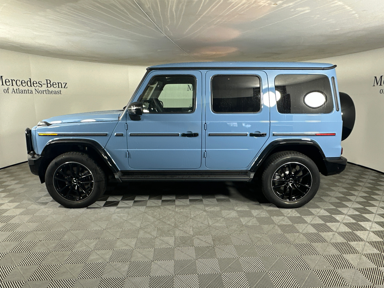 2025 Mercedes-Benz G-Class G 550 4