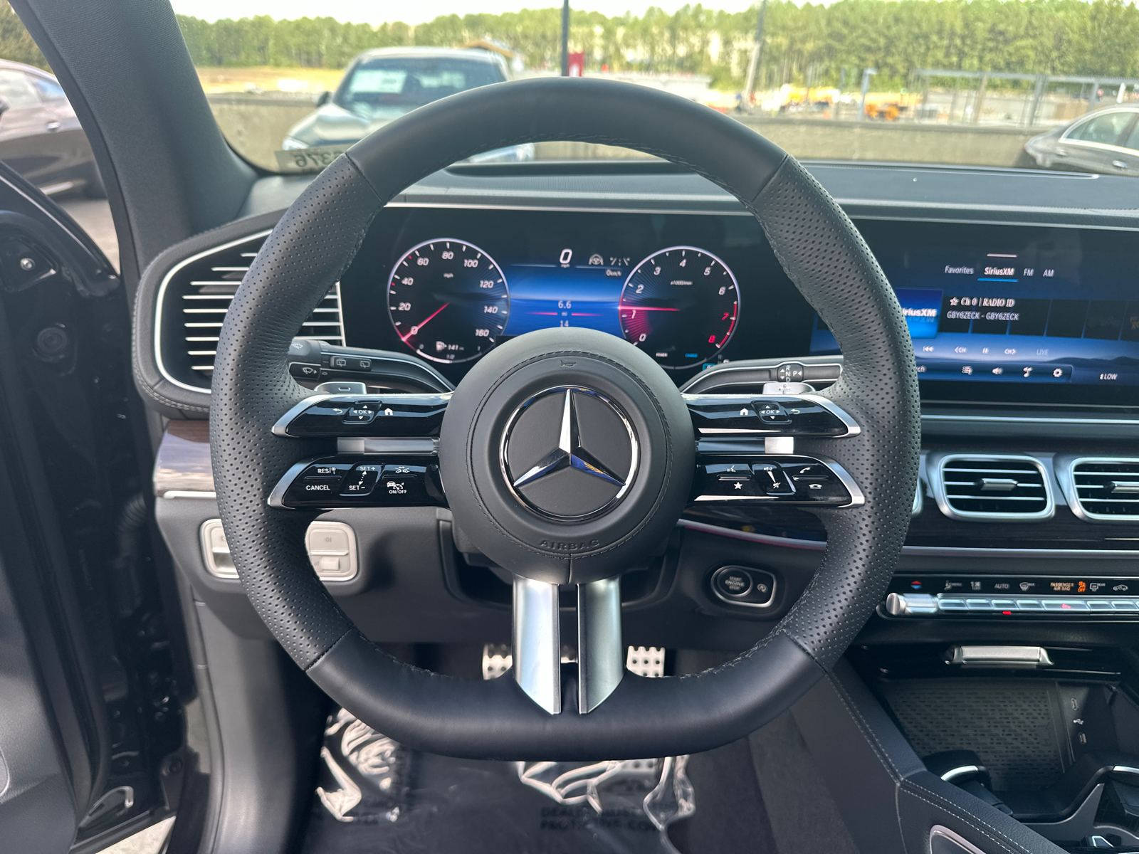 2025 Mercedes-Benz GLS GLS 580 29