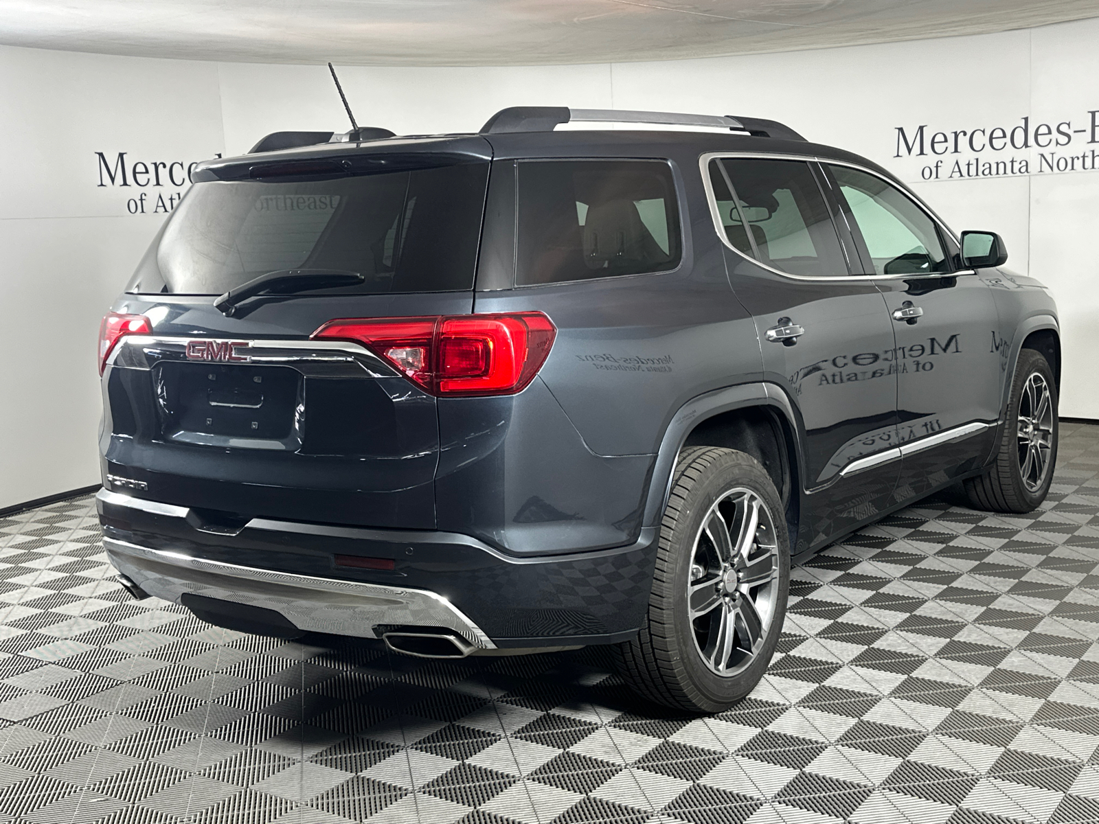 2019 GMC Acadia Denali 7