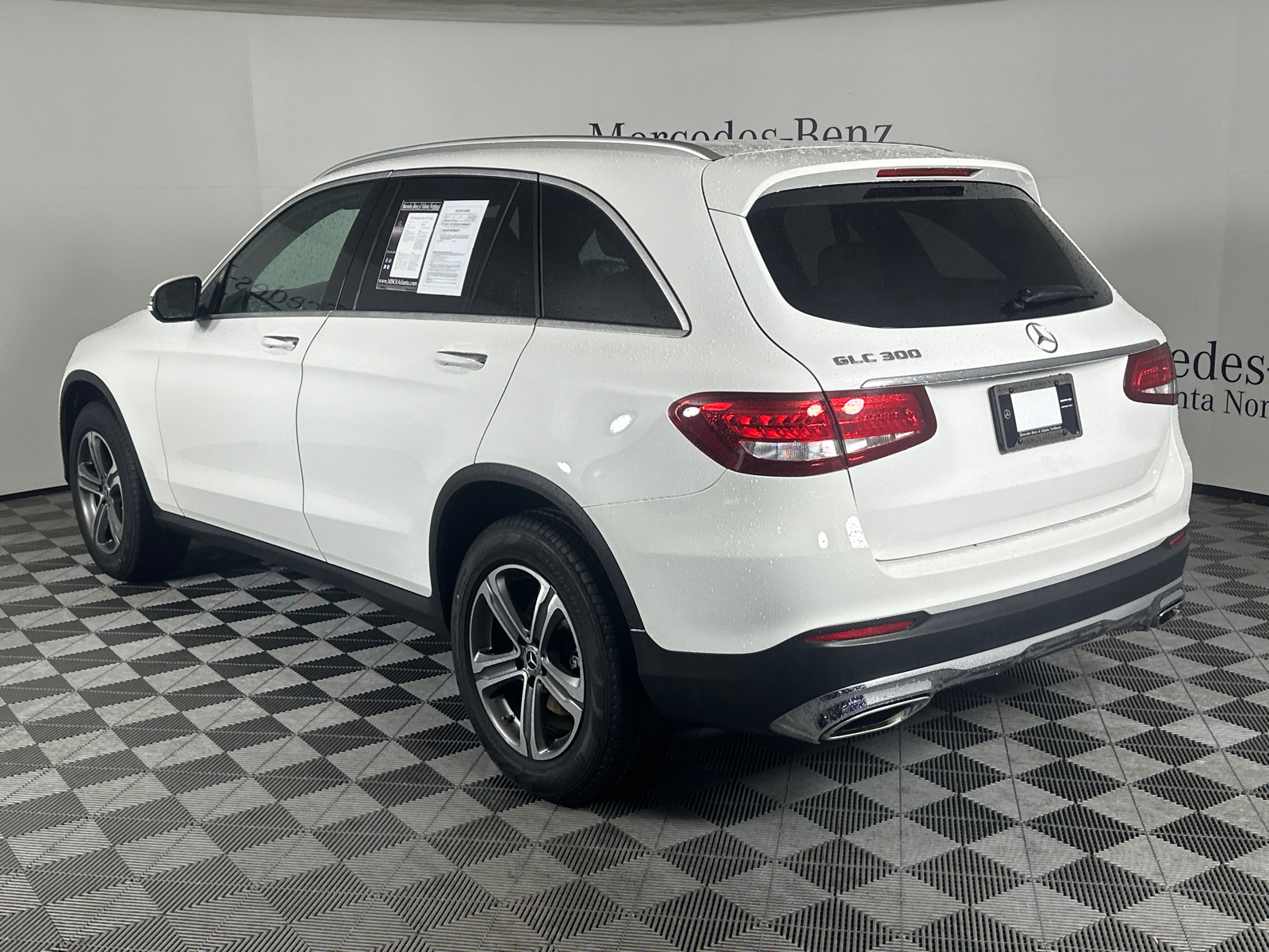 2019 Mercedes-Benz GLC GLC 300 5