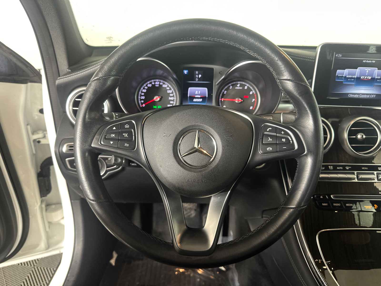 2019 Mercedes-Benz GLC GLC 300 26