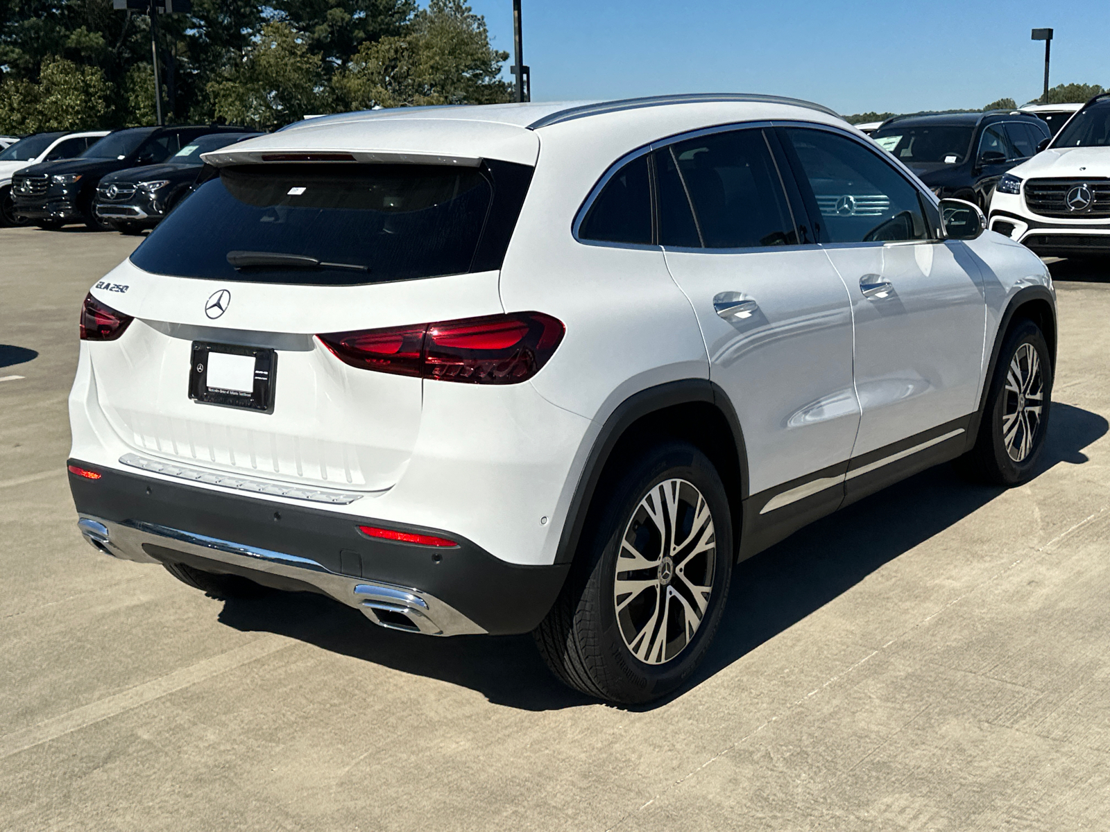 2025 Mercedes-Benz GLA GLA 250 8