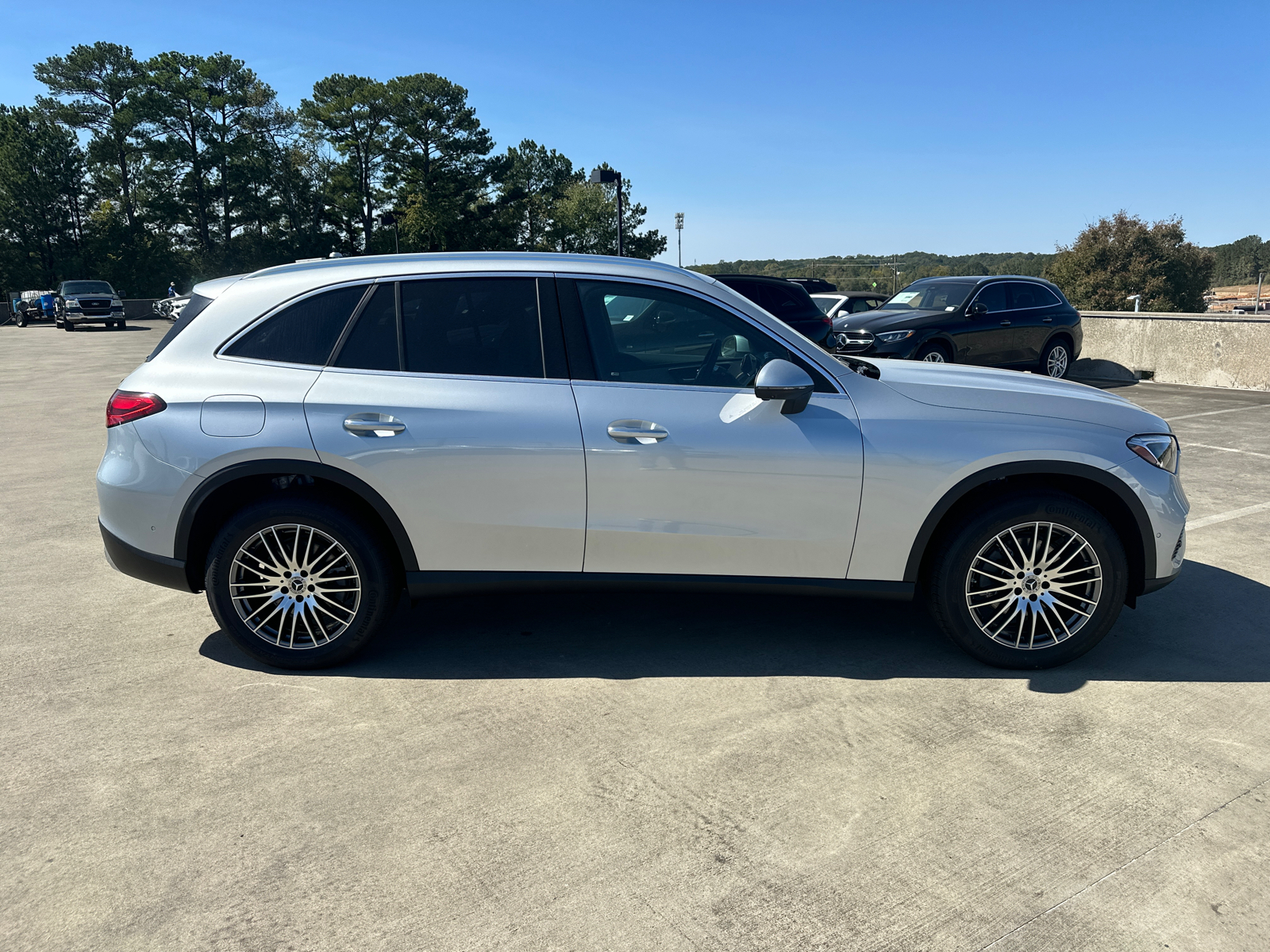 2024 Mercedes-Benz GLC GLC 300 9