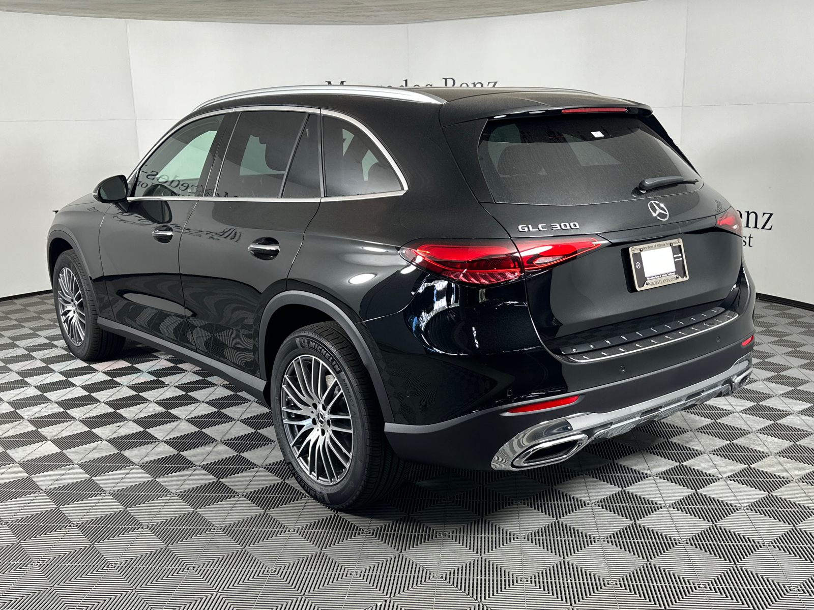 2025 Mercedes-Benz GLC GLC 300 5