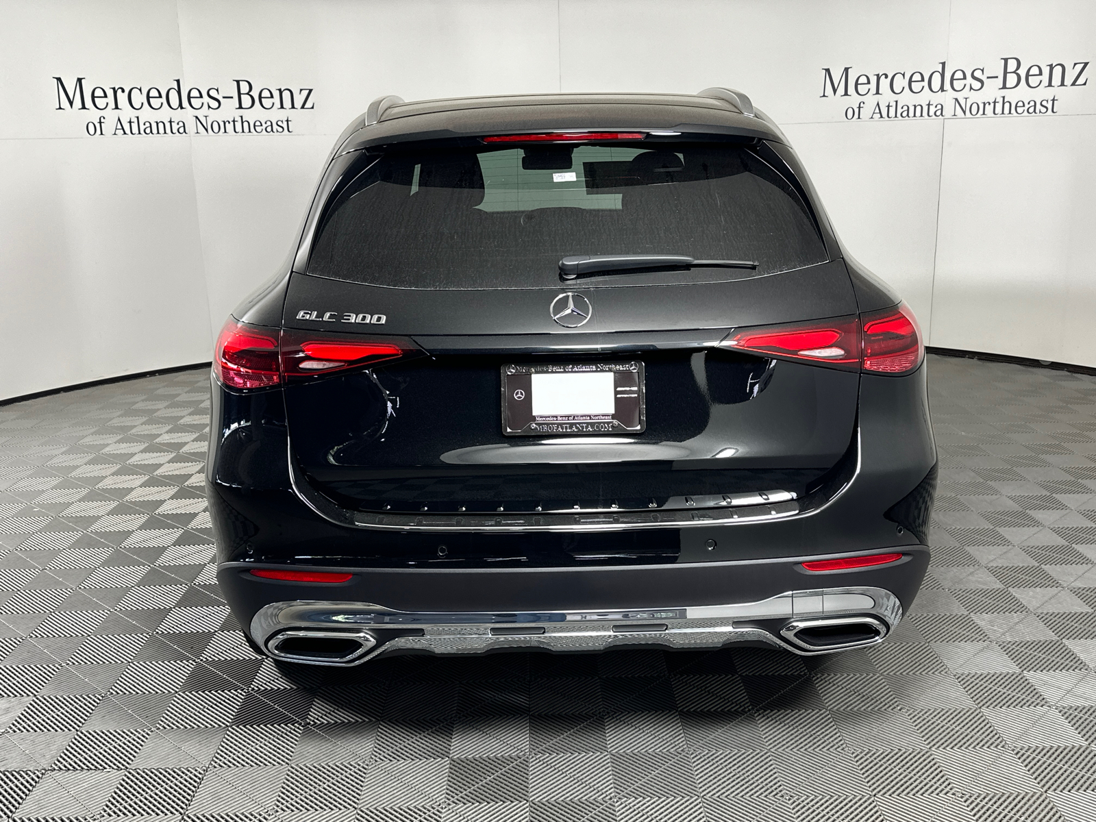 2025 Mercedes-Benz GLC GLC 300 6