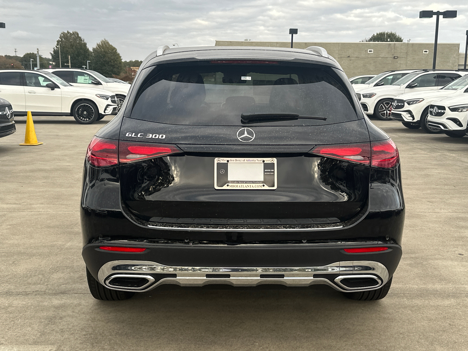 2025 Mercedes-Benz GLC GLC 300 7