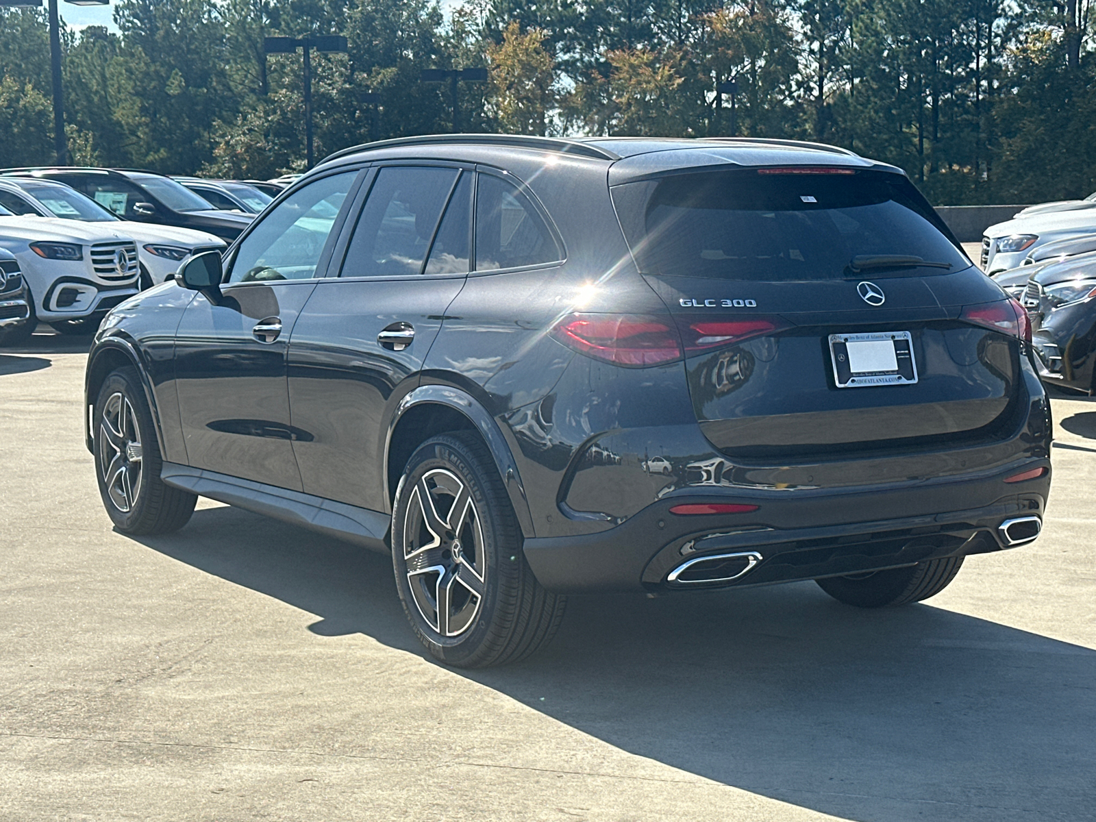 2025 Mercedes-Benz GLC GLC 300 8