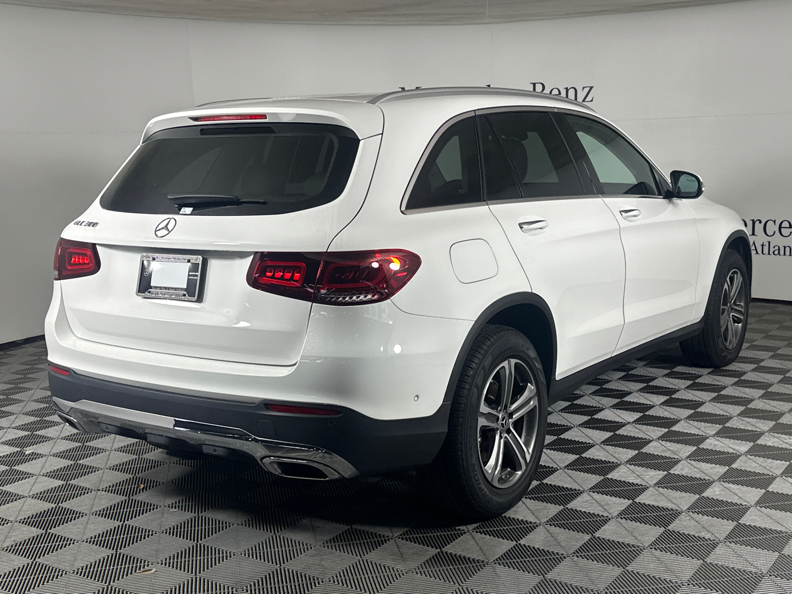 2021 Mercedes-Benz GLC GLC 300 7