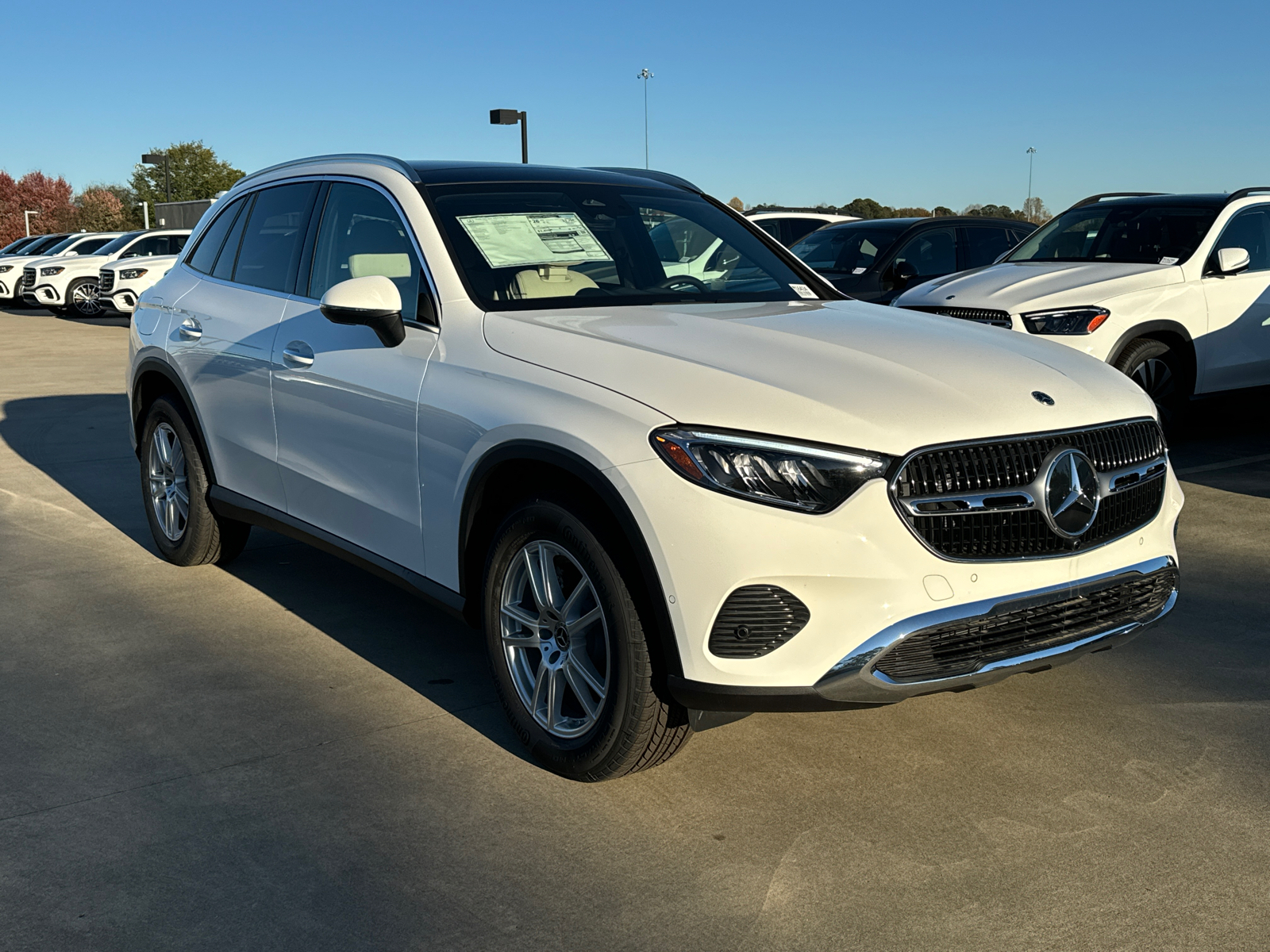 2025 Mercedes-Benz GLC GLC 300 2