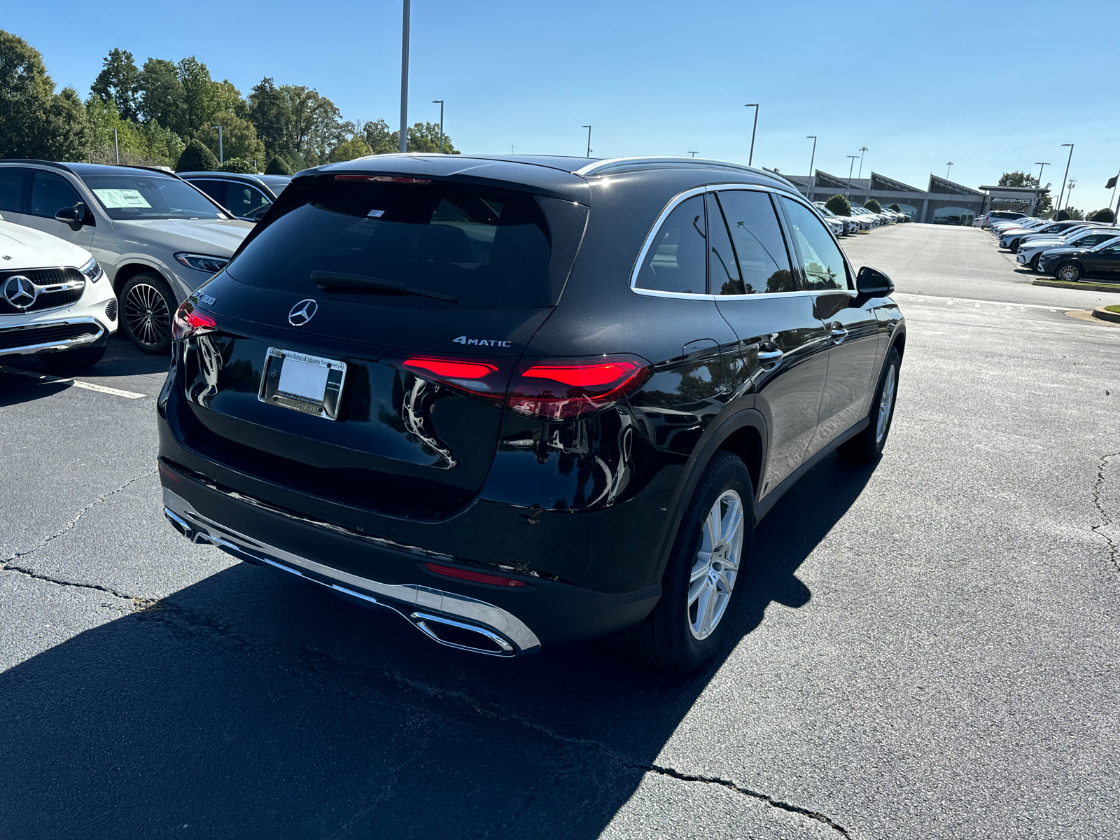 2025 Mercedes-Benz GLC GLC 300 8