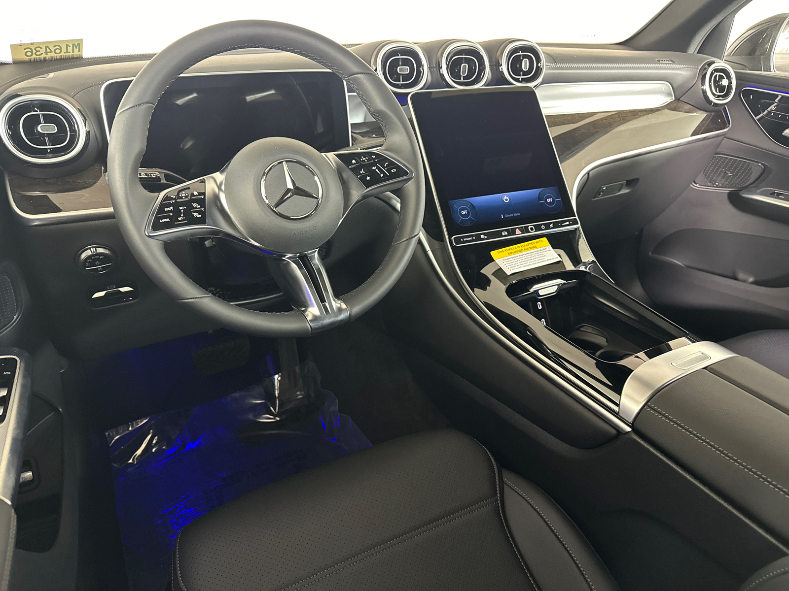 2025 Mercedes-Benz GLC GLC 300 25