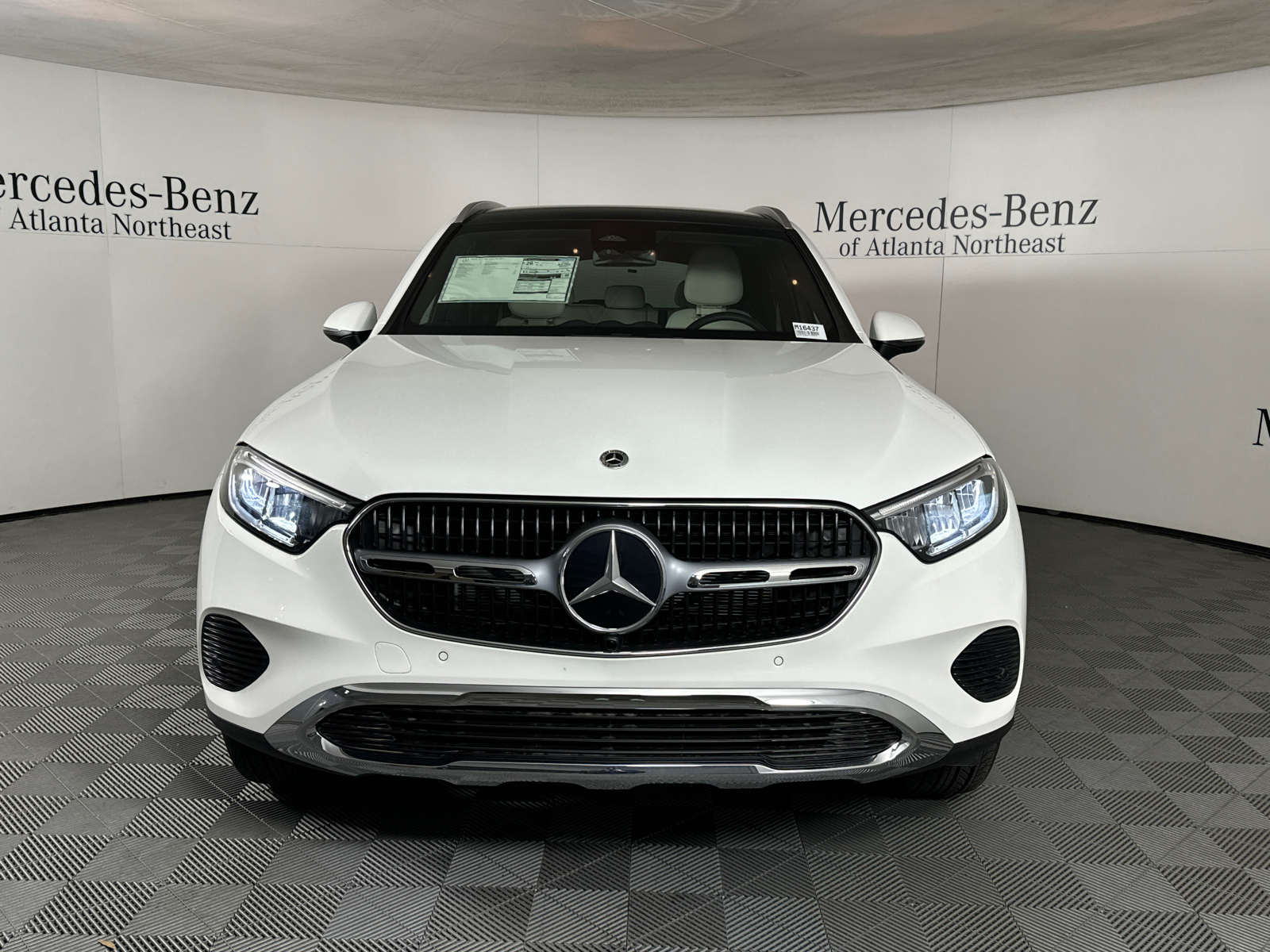 2025 Mercedes-Benz GLC GLC 300 2