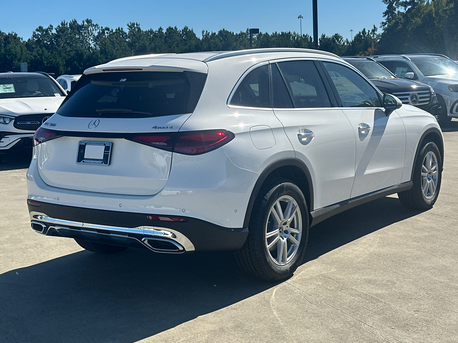 2025 Mercedes-Benz GLC GLC 300 8