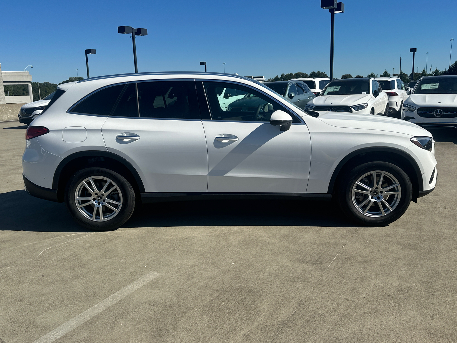 2025 Mercedes-Benz GLC GLC 300 9