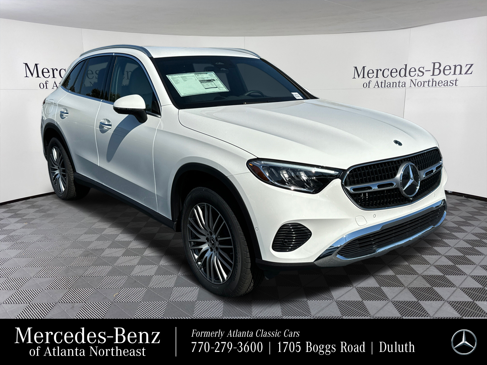 2025 Mercedes-Benz GLC GLC 300 1