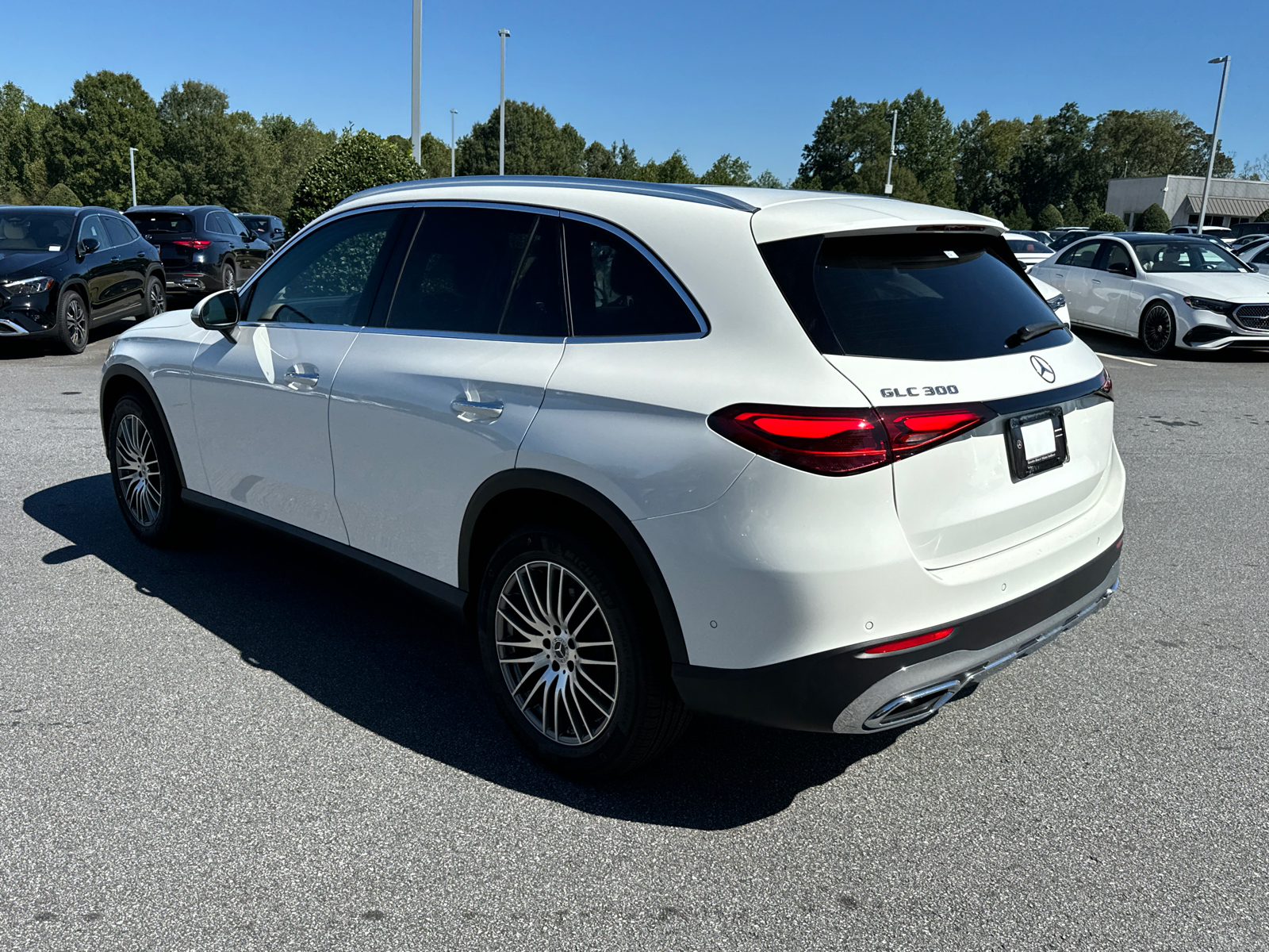 2025 Mercedes-Benz GLC GLC 300 6