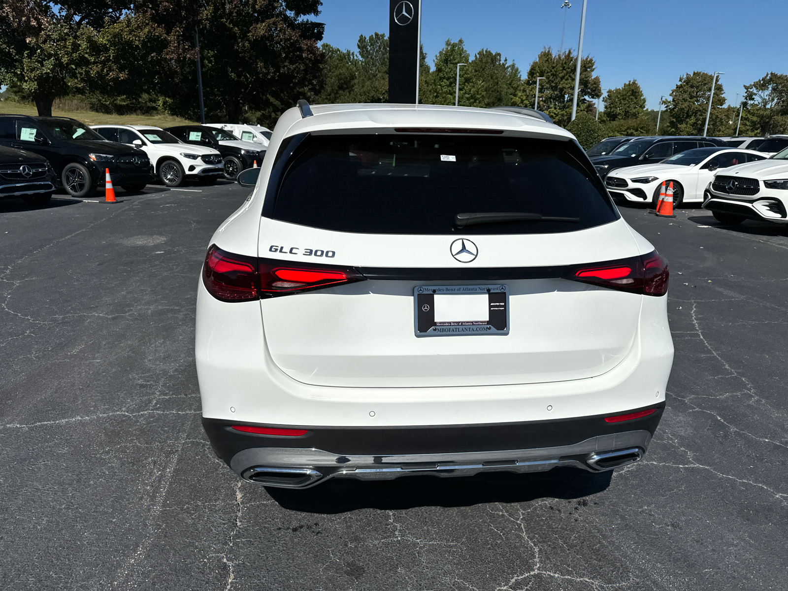 2025 Mercedes-Benz GLC GLC 300 7