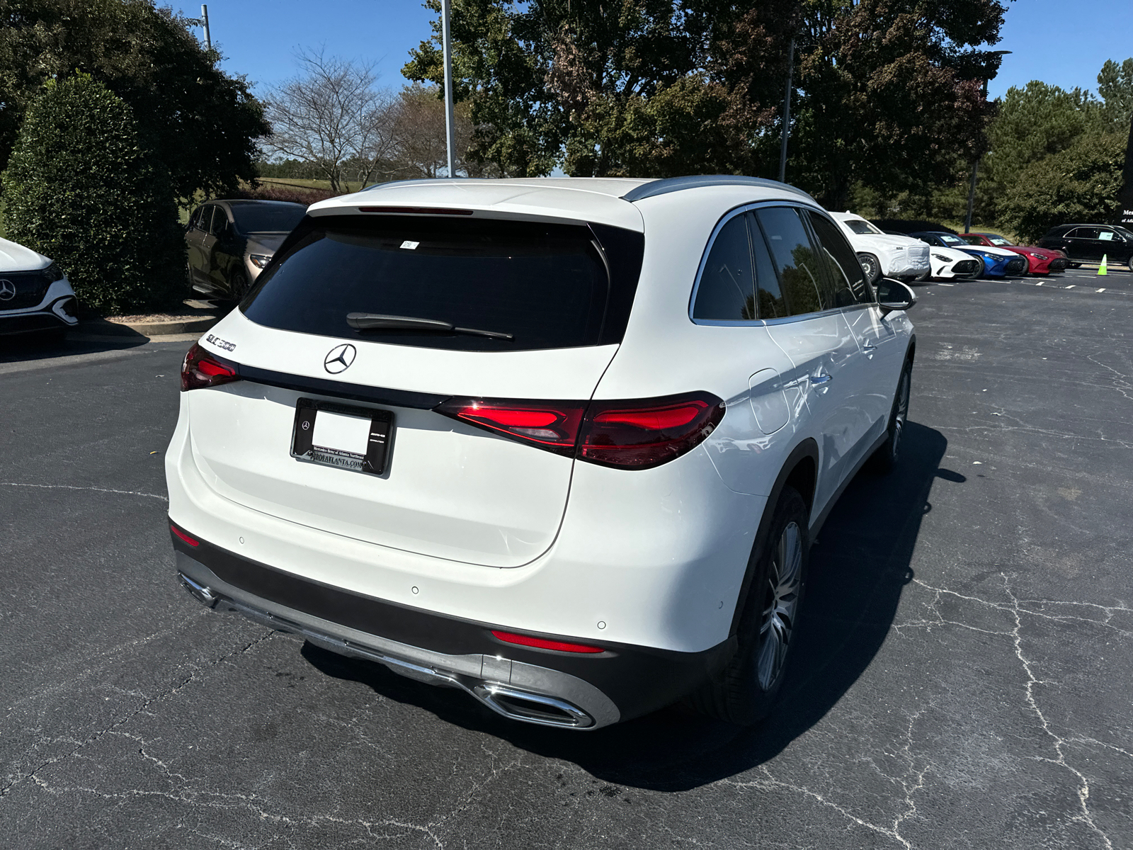 2025 Mercedes-Benz GLC GLC 300 8