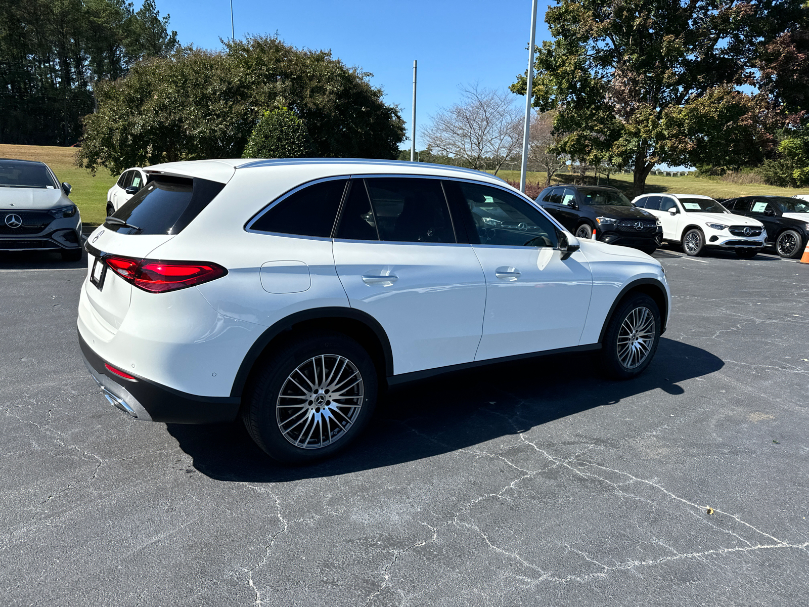 2025 Mercedes-Benz GLC GLC 300 9