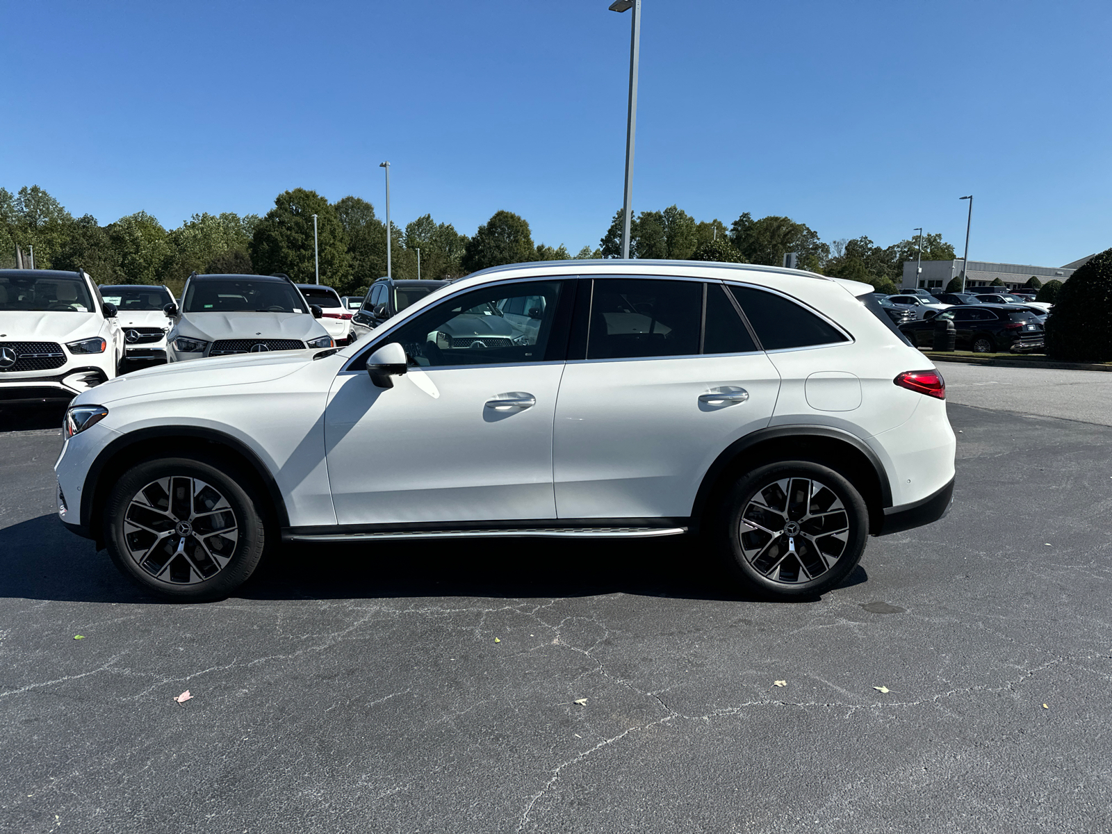 2025 Mercedes-Benz GLC GLC 350e 5