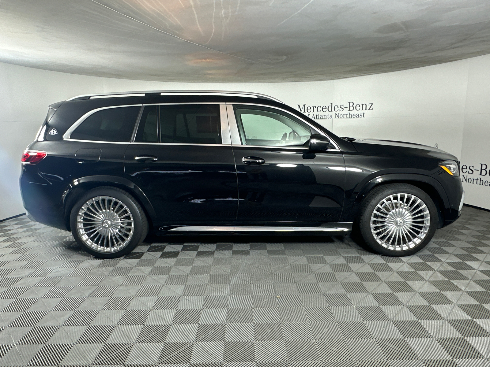 2023 Mercedes-Benz GLS Maybach GLS 600 8