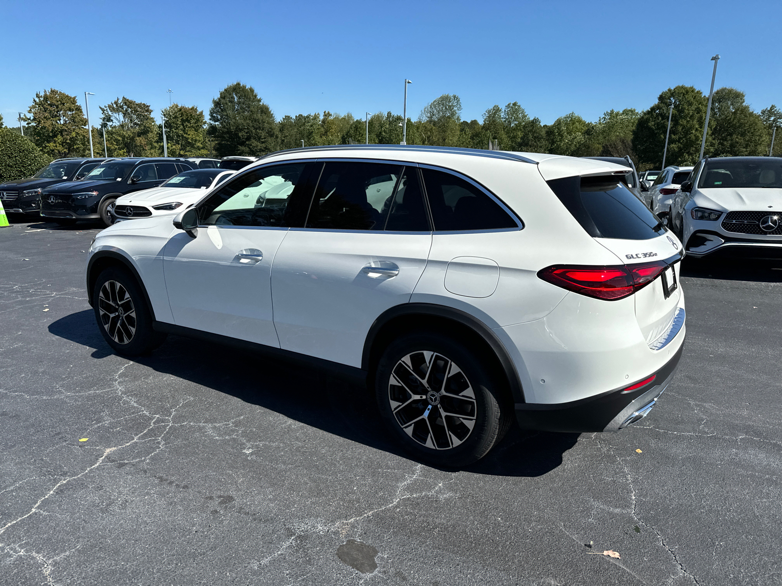 2025 Mercedes-Benz GLC GLC 350e 6