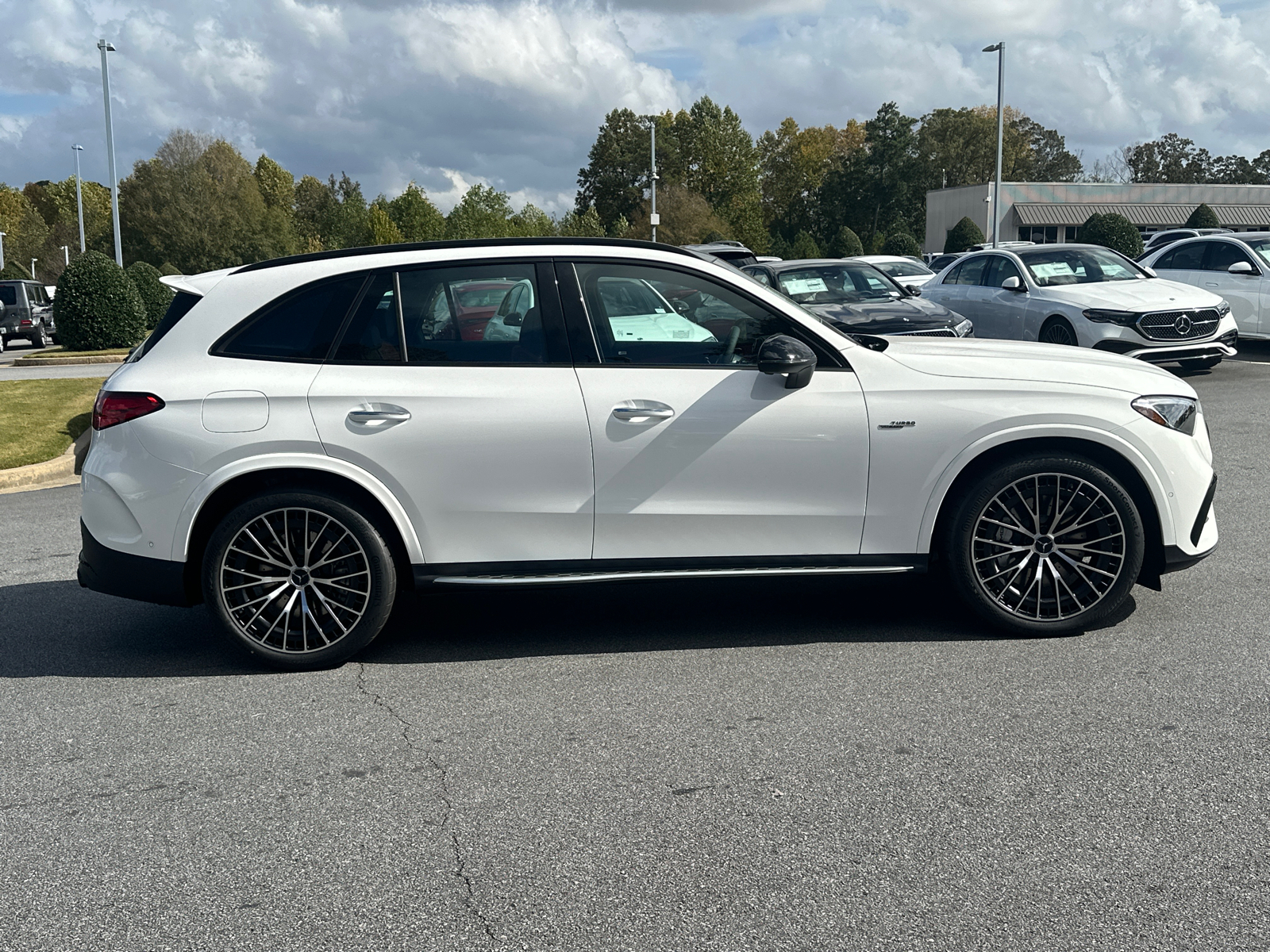 2025 Mercedes-Benz GLC GLC 43 AMG 9