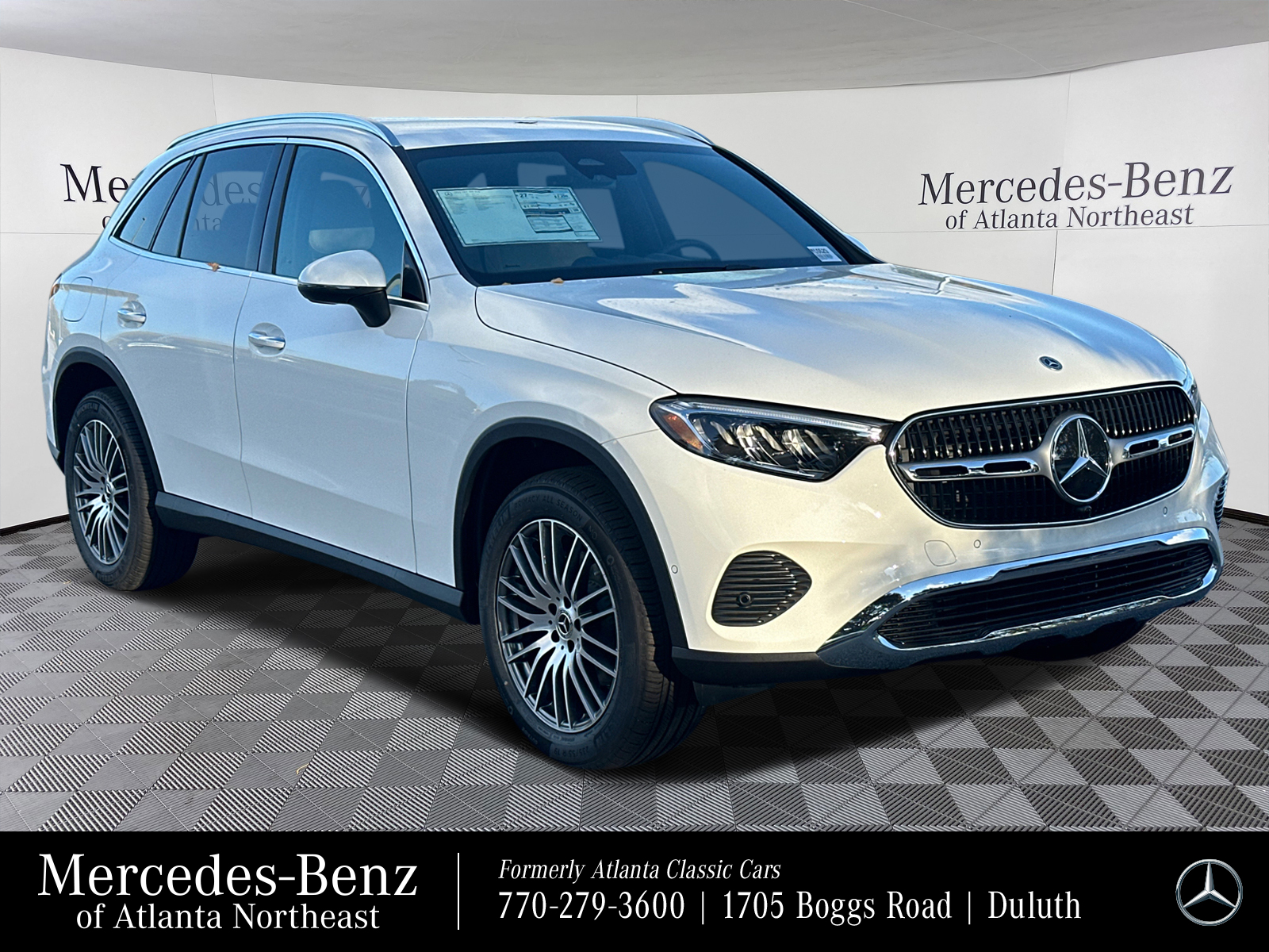 2025 Mercedes-Benz GLC GLC 300 1