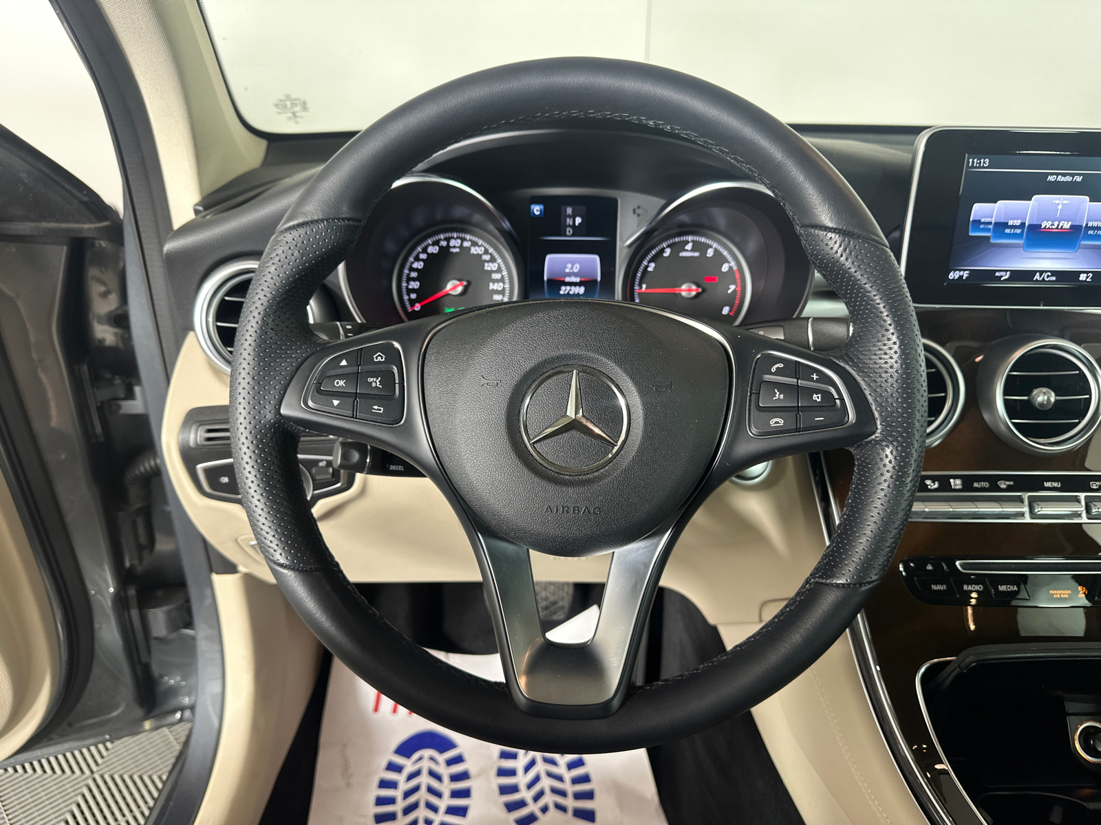 2019 Mercedes-Benz GLC GLC 300 26